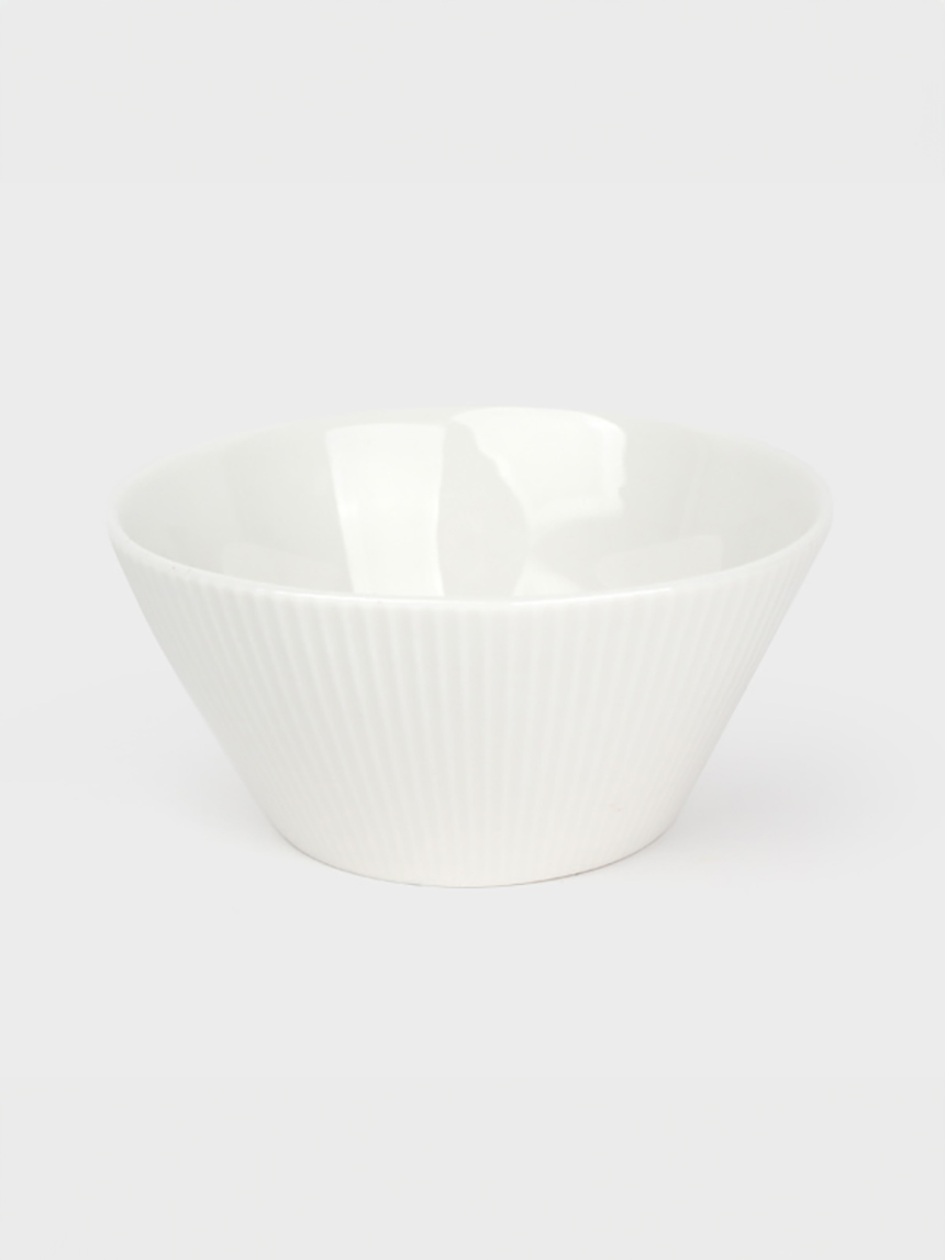 Pure white line treat 13.5 cm