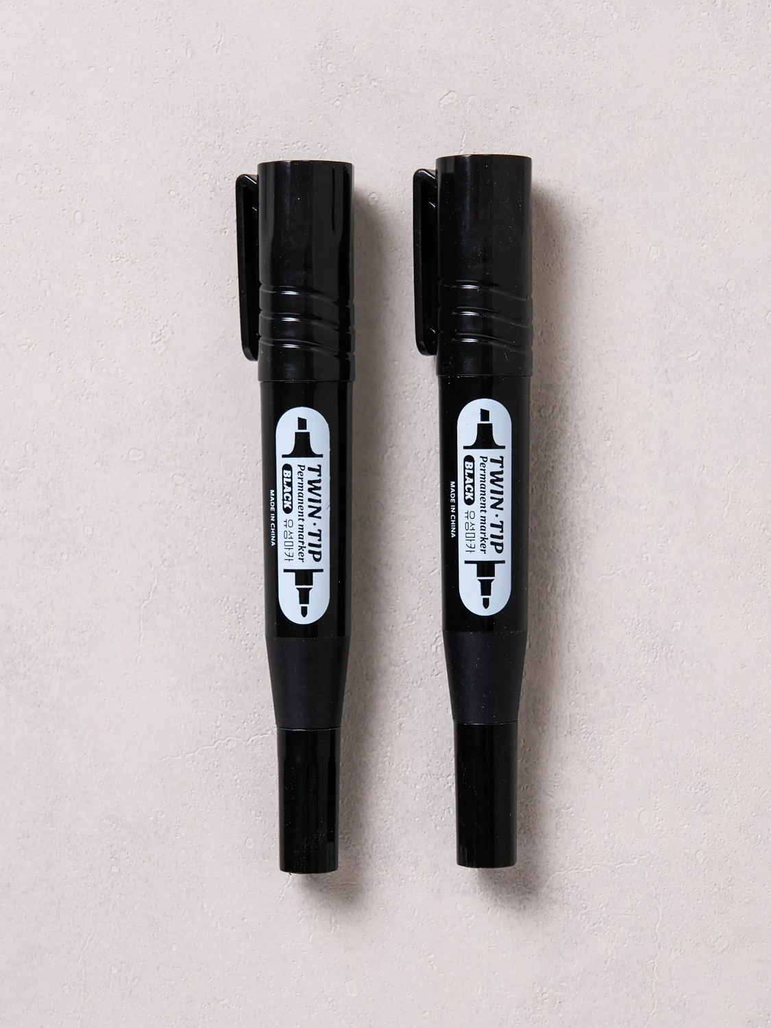 Twin oil-based marker 2pcs black