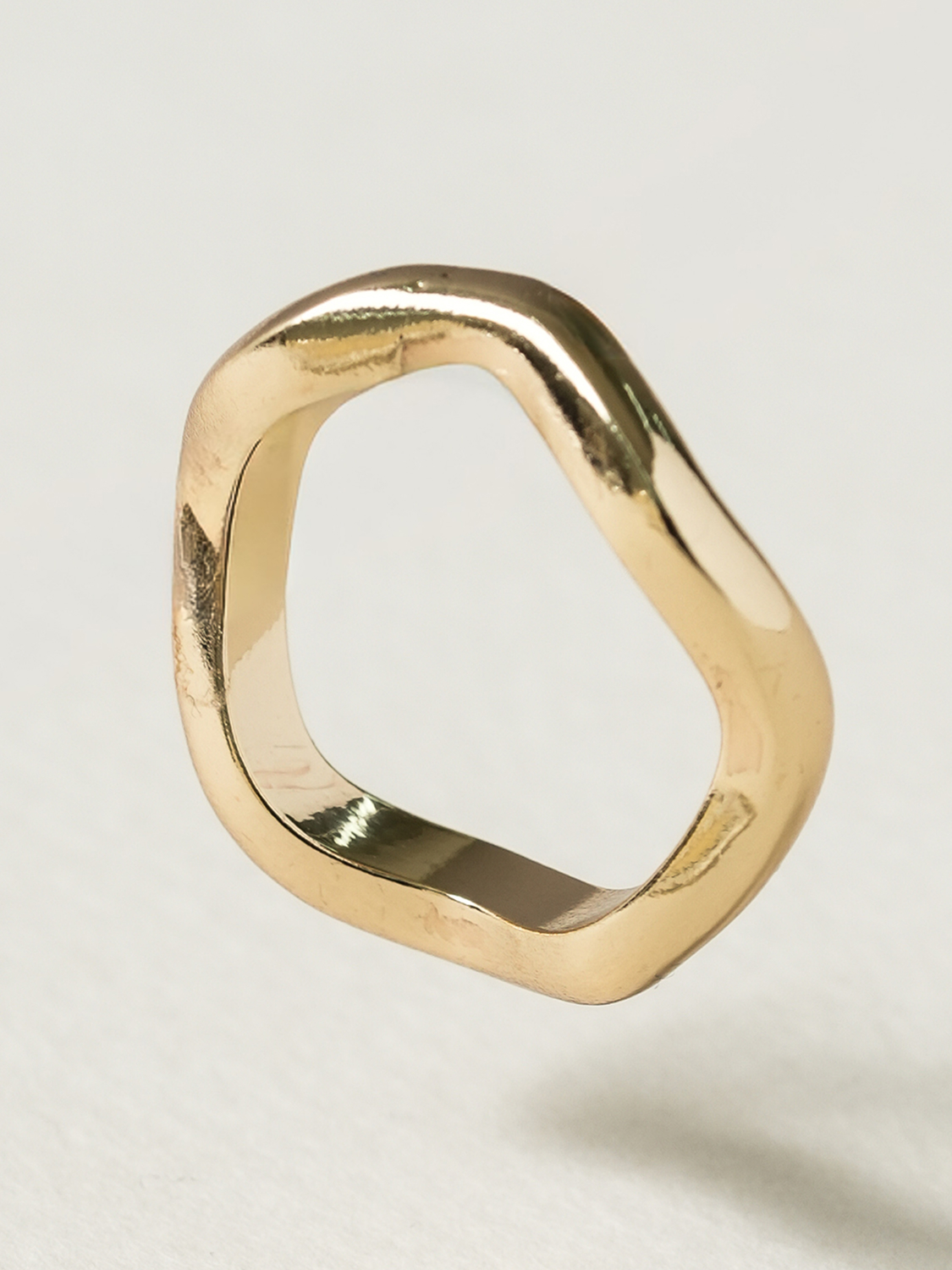 gold bold ring