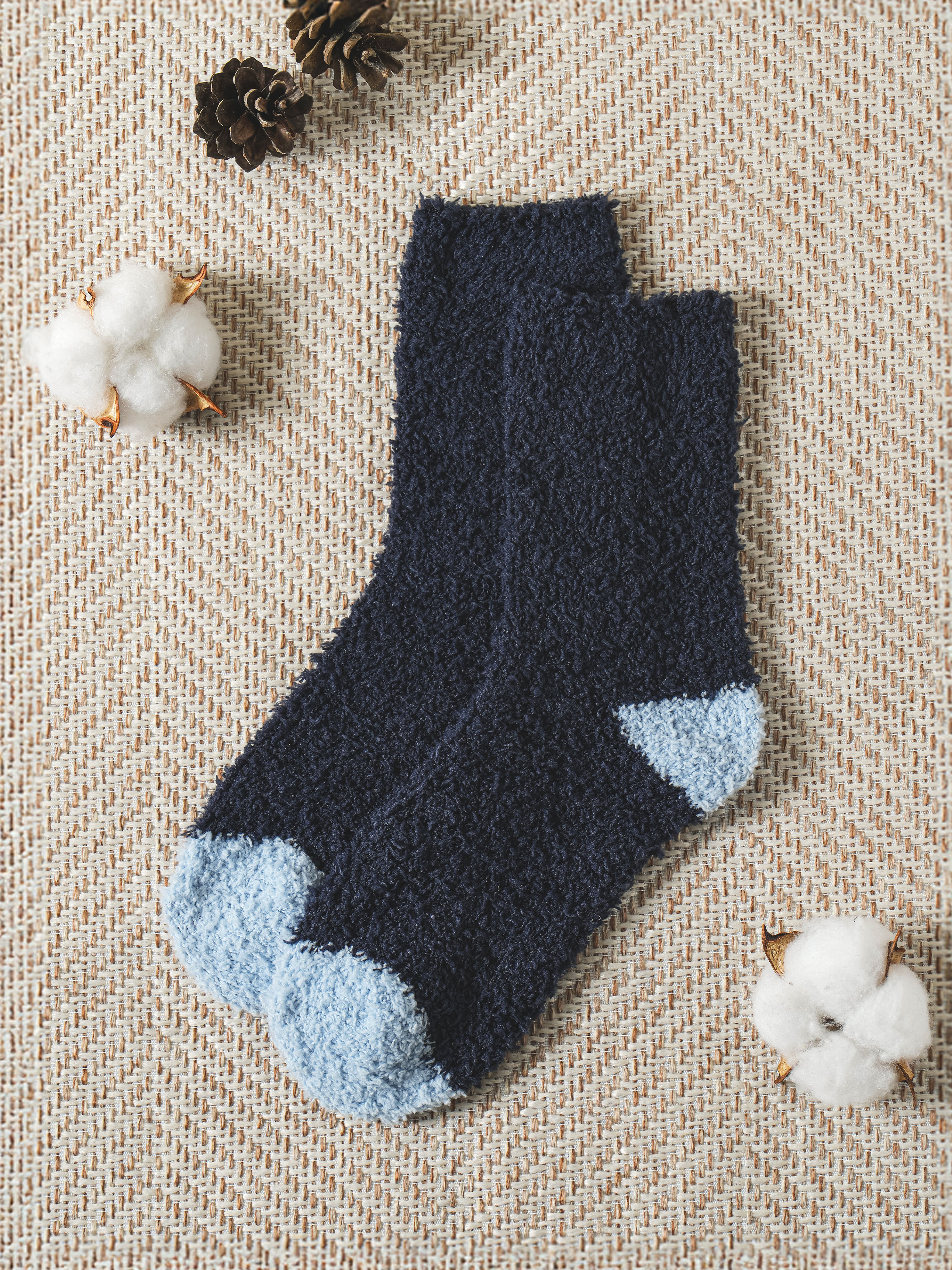 Monfoot Women's Color Point Sleep Socks Navy