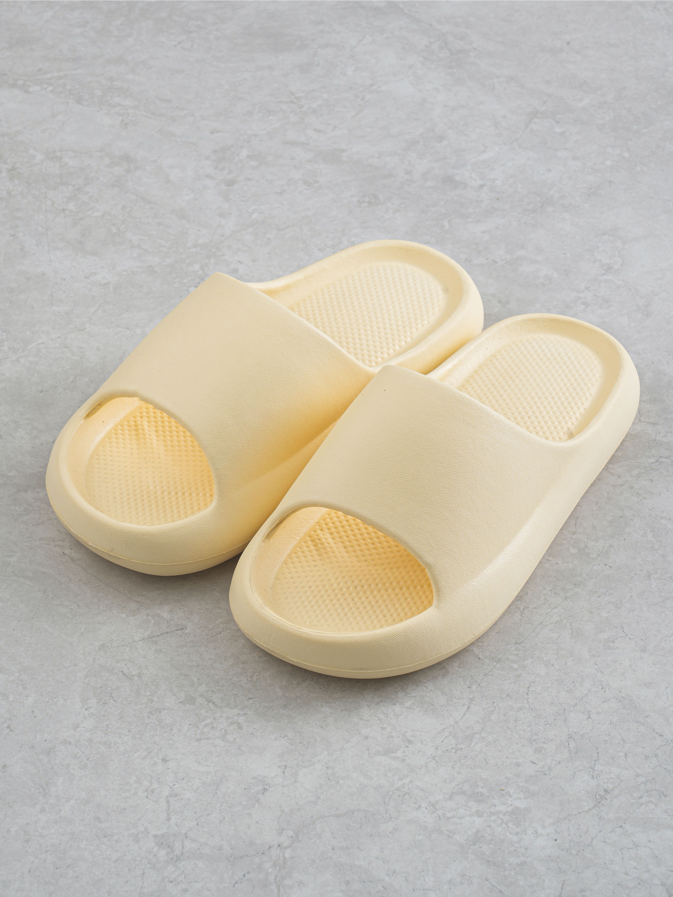 EVA soft cushion slippers 230~250 mm yellow