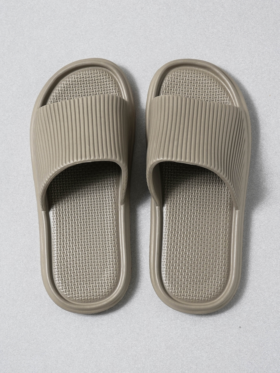 EVA simple design slippers 260-280 mm
