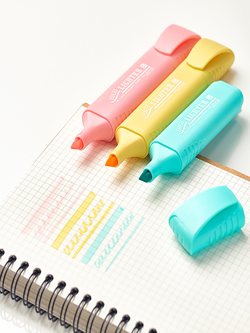 3 flat highlighters