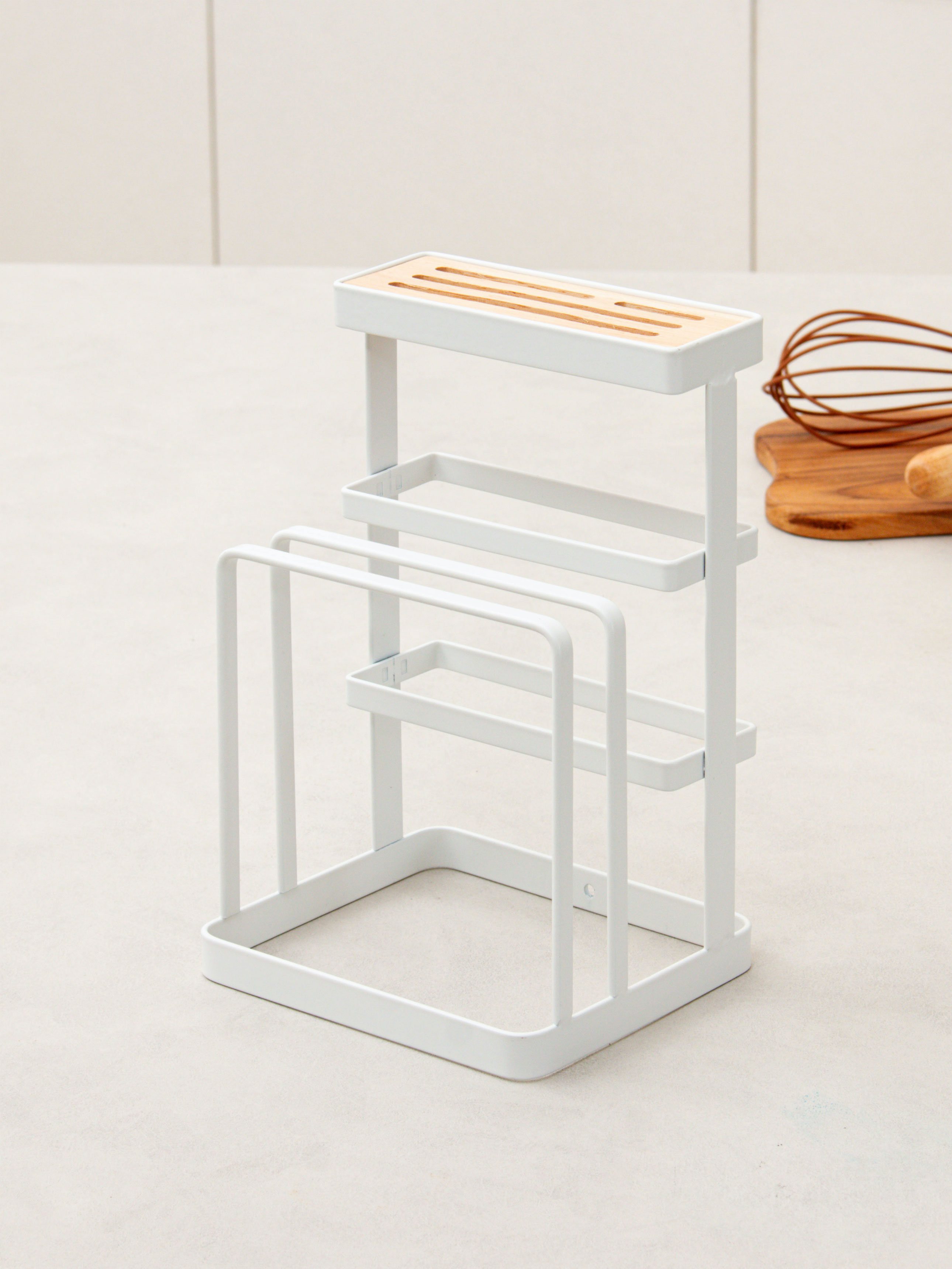 Wood point knife & cutting board stand