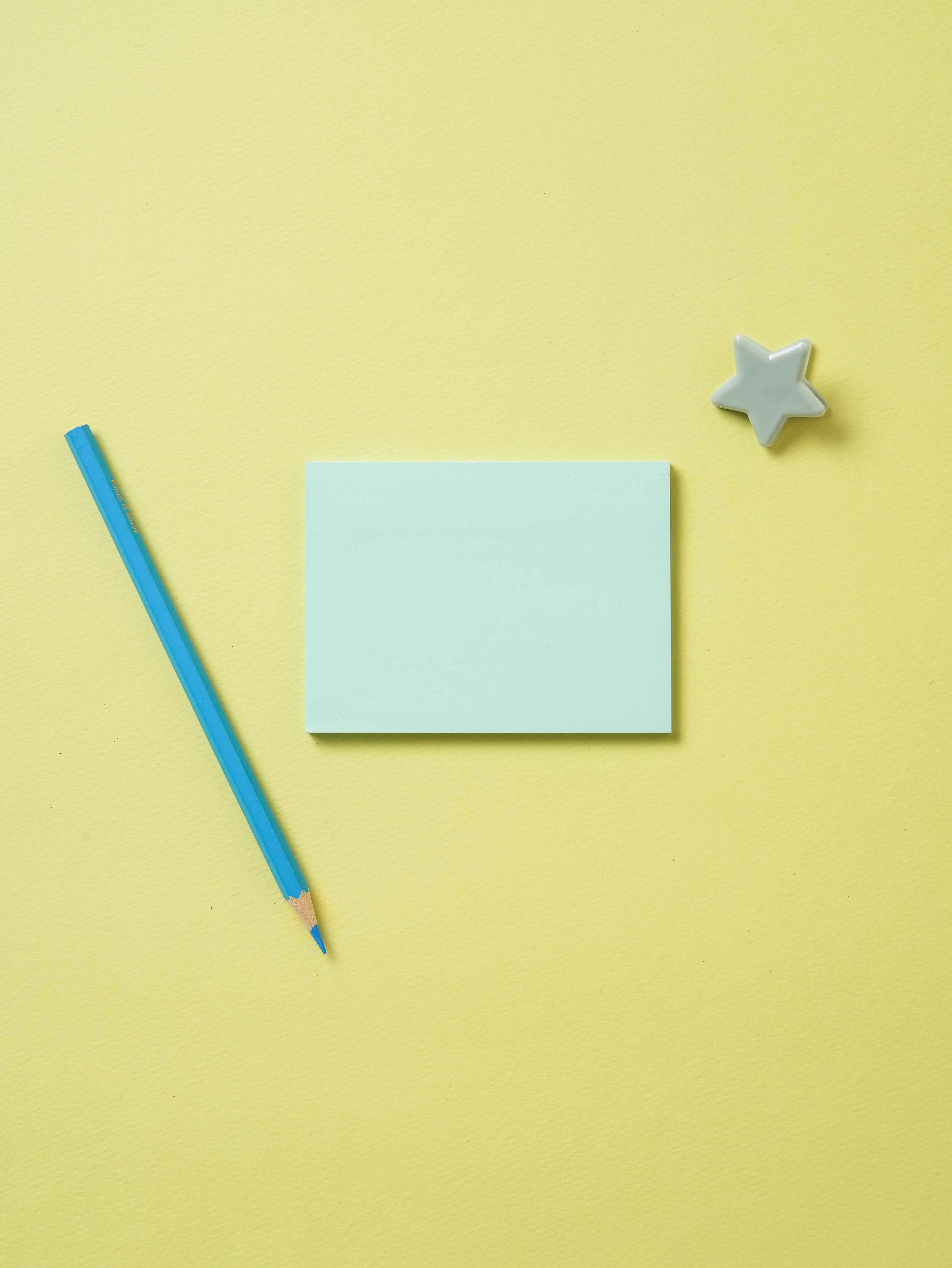 3M Post-it strong adhesive 102