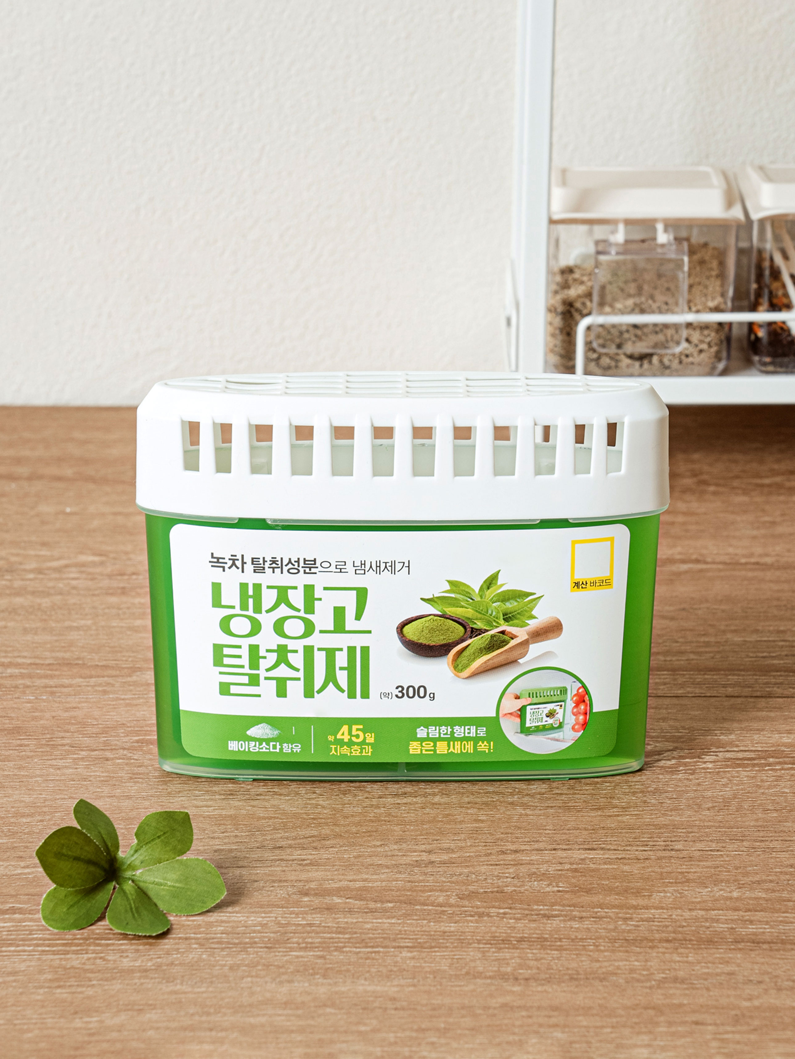 Green tea refrigerator deodorizer 300 g