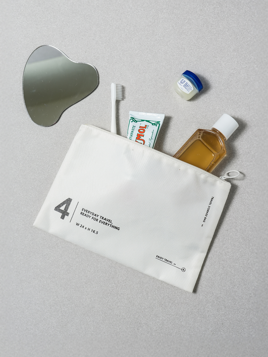 Flat square travel pouch 24