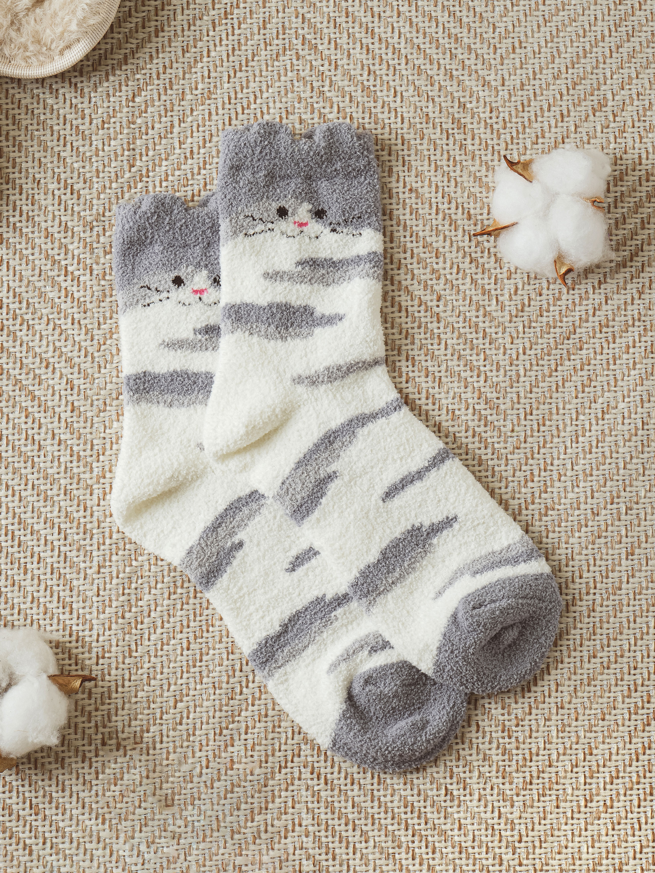 Kikiya Socks Cat Family Sleep Socks Gray