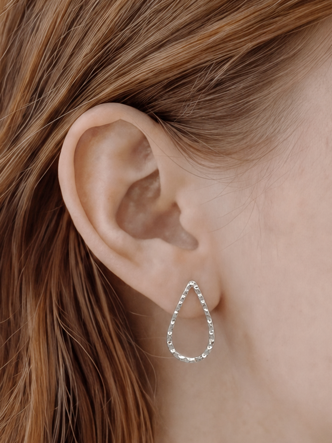 Souille silver water drop earrings