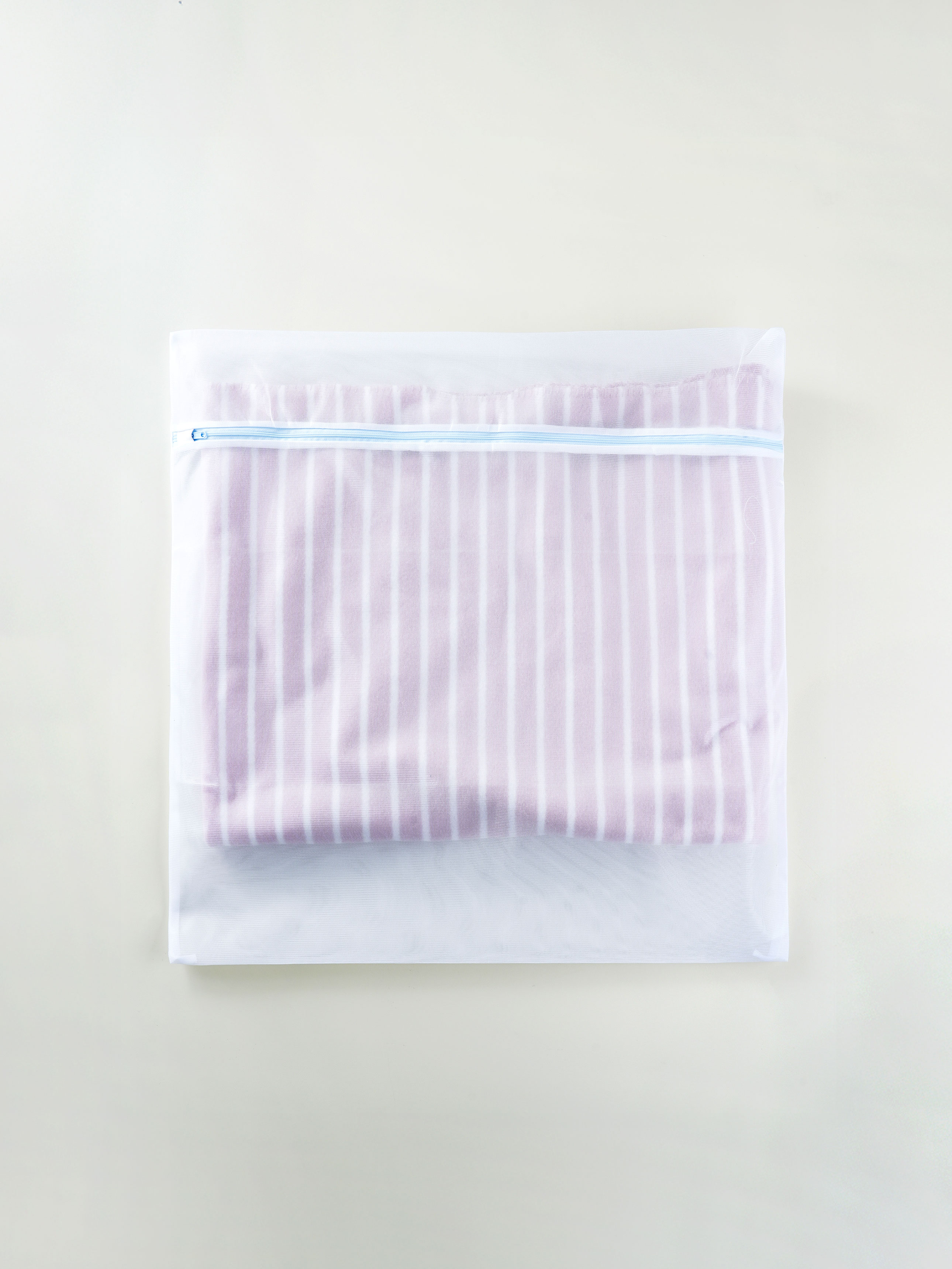 Square fine mesh laundry net 70
