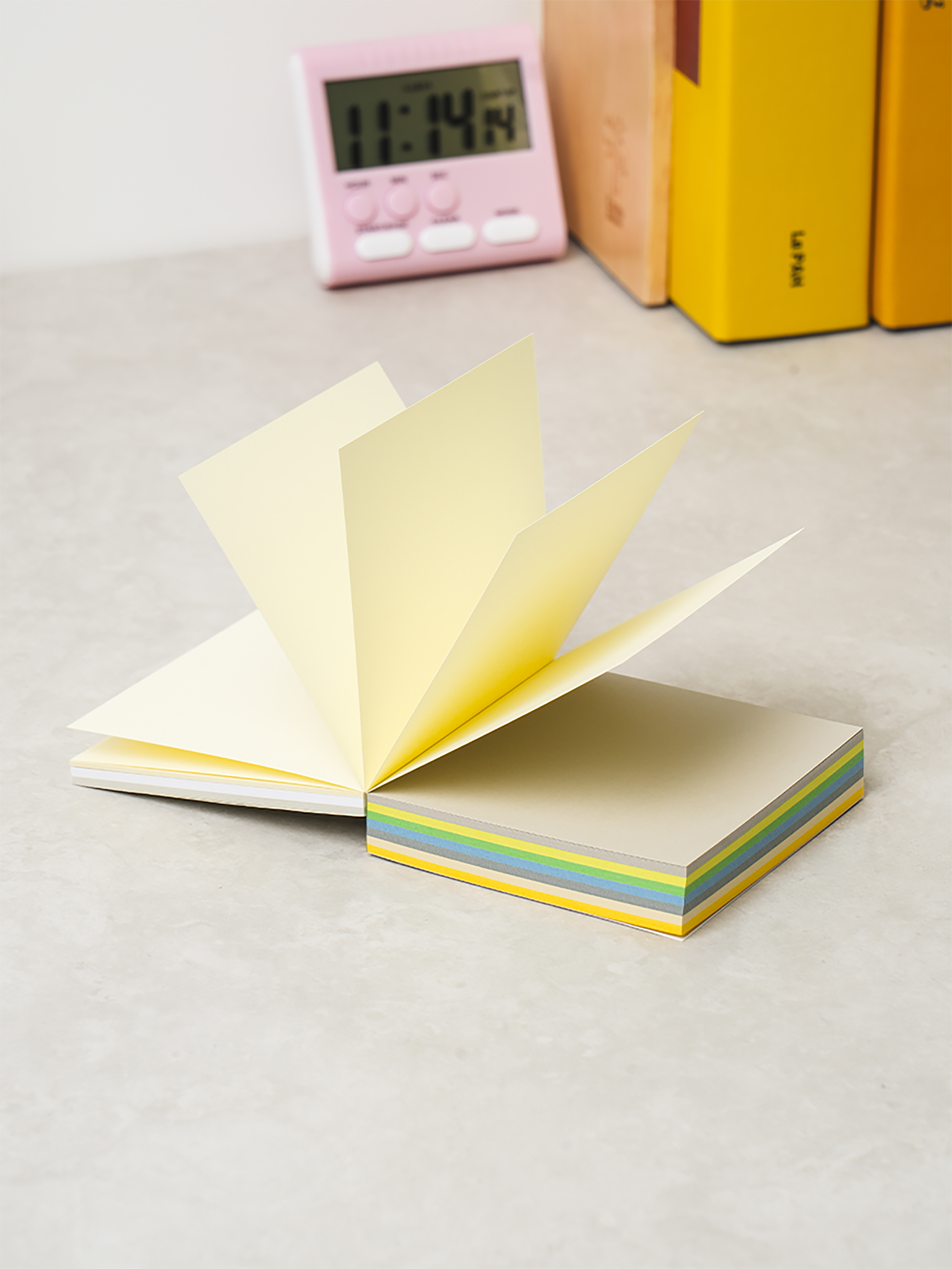 150 sheets of random color memo paper