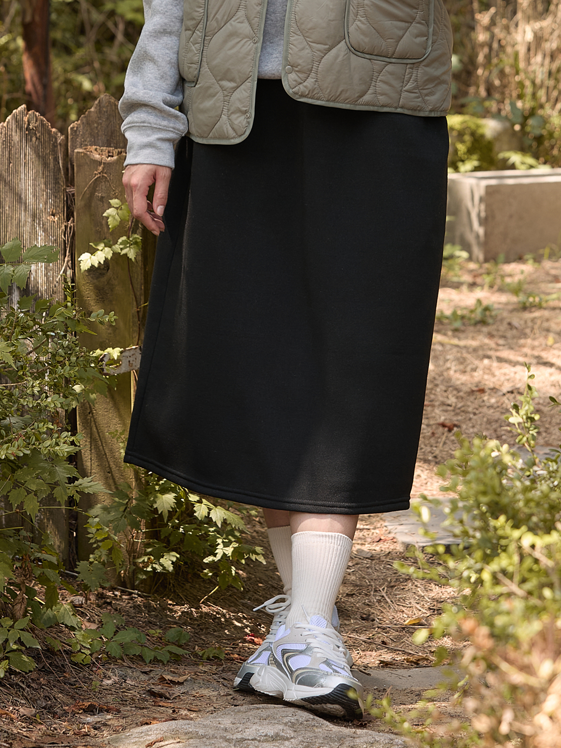 [Women] Brushed long skirt black