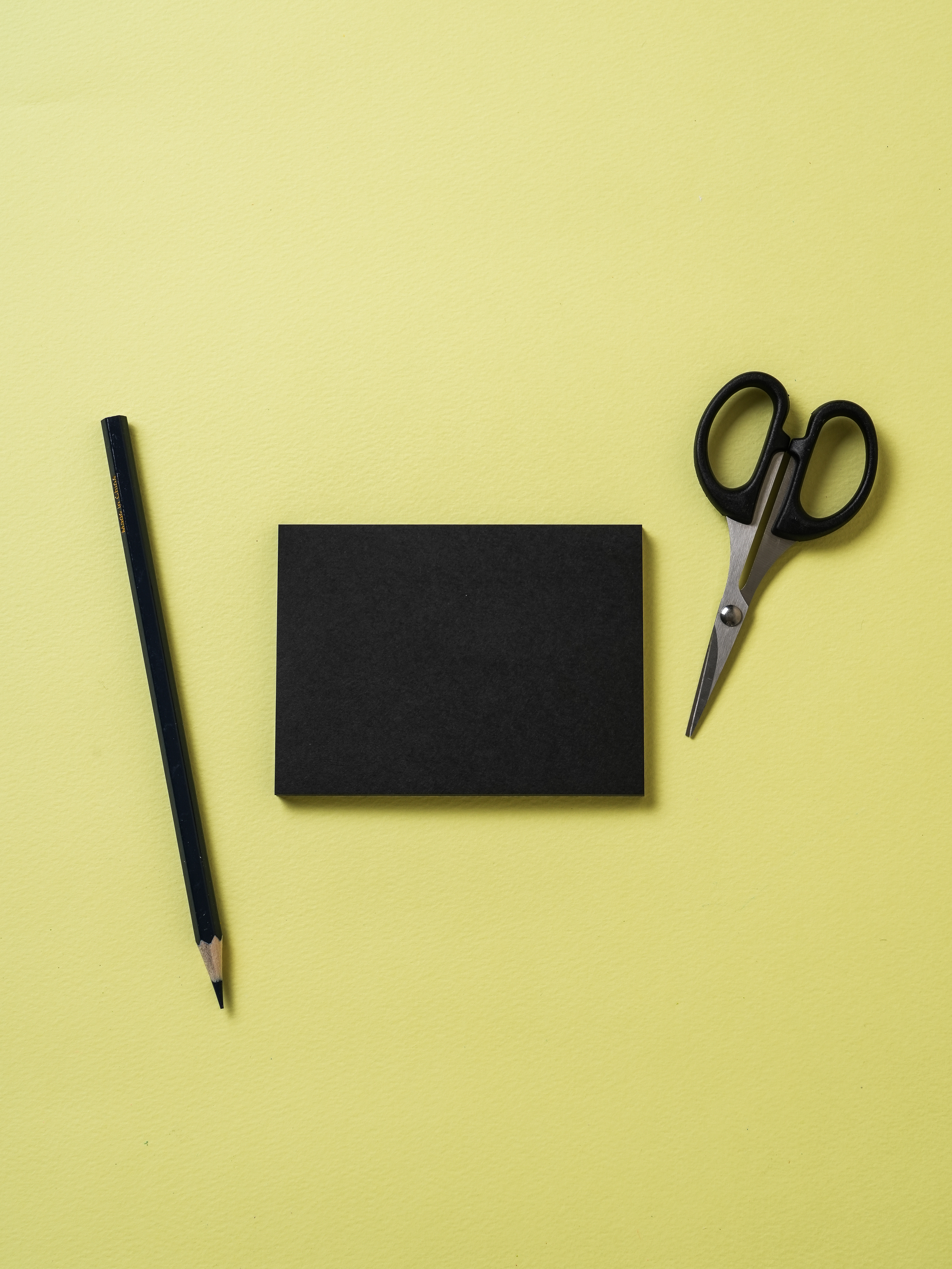 3M Post-it strong adhesive 102