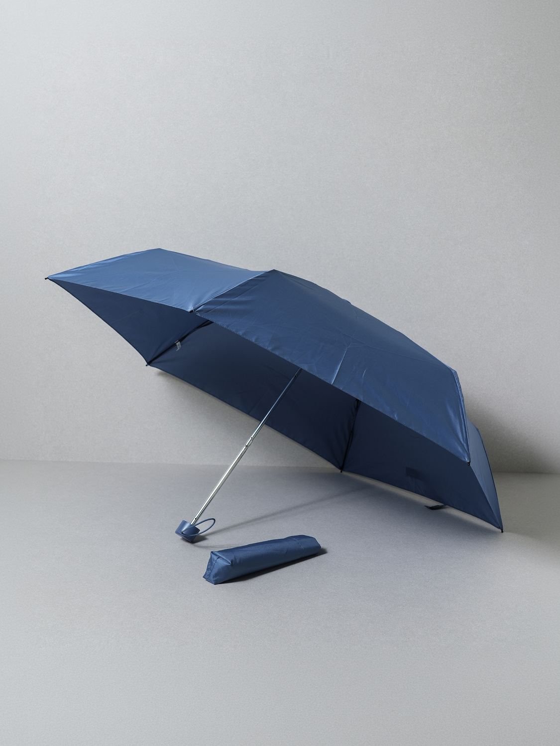 Large lightweight manual 3-stage umbrella 6K 58.5 cm navy