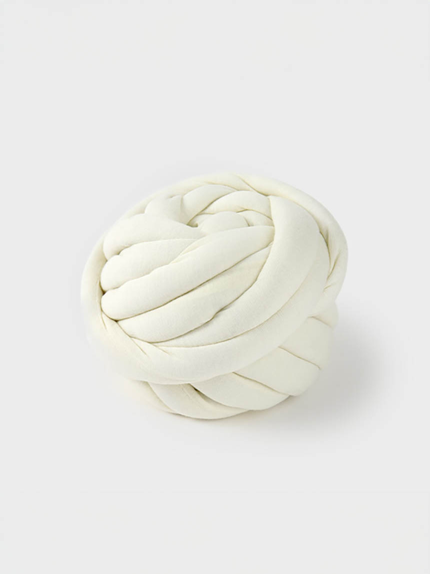Regular Giant Yarn Knitting Yarn (Ivory) 250g