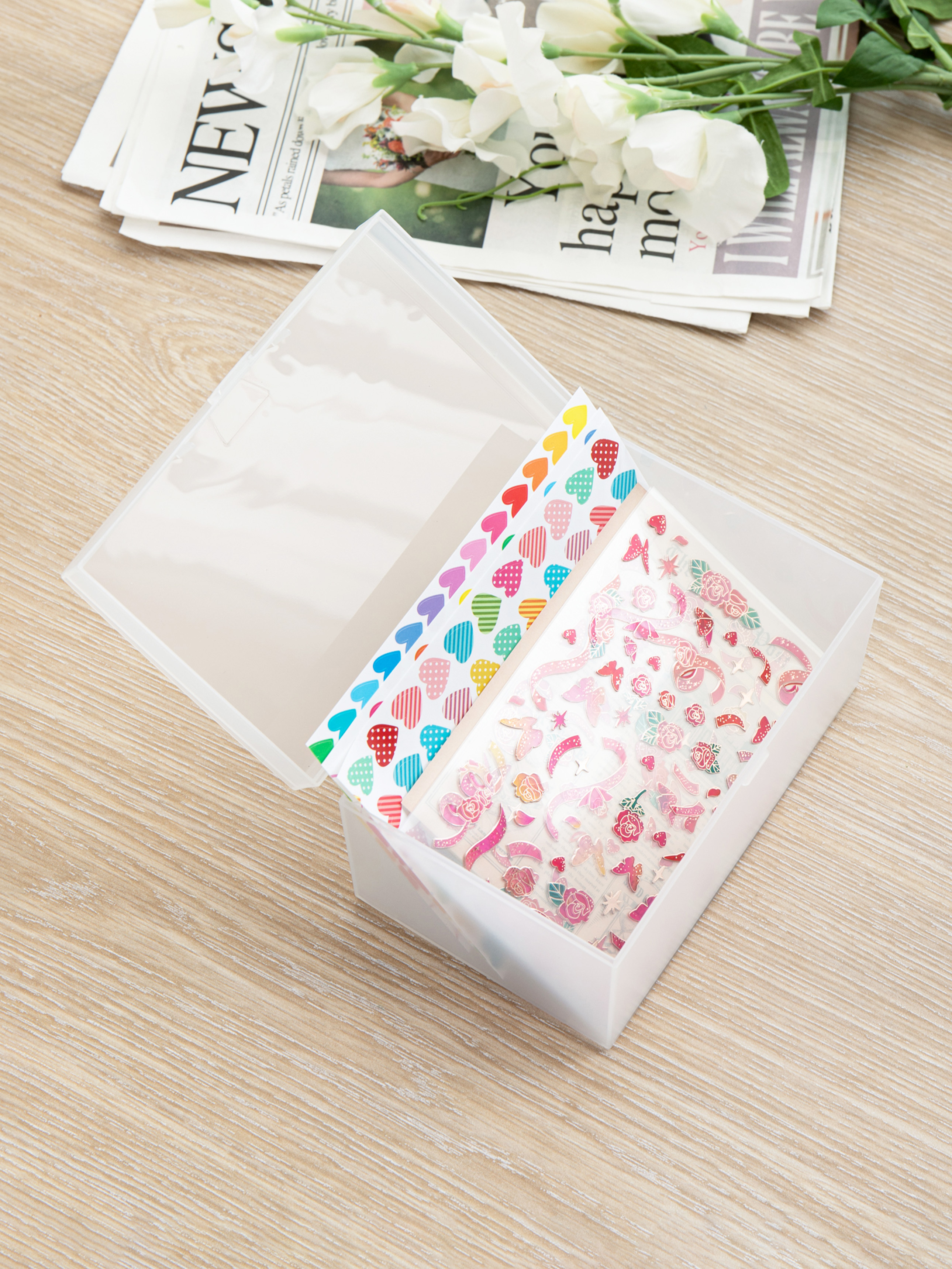 Lid storage box (approx. 16*10*8.5 cm)