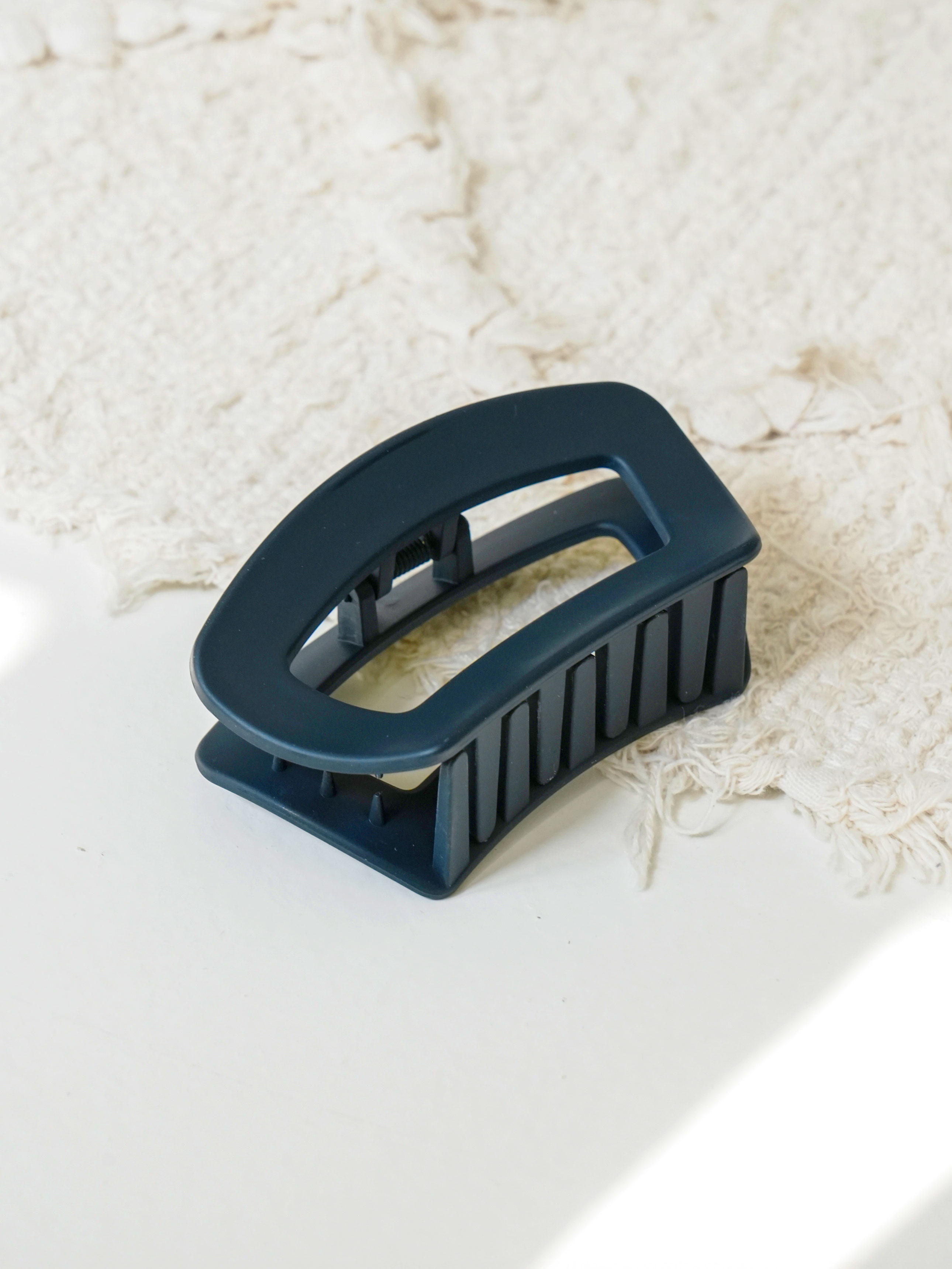 Matte square frame pin navy