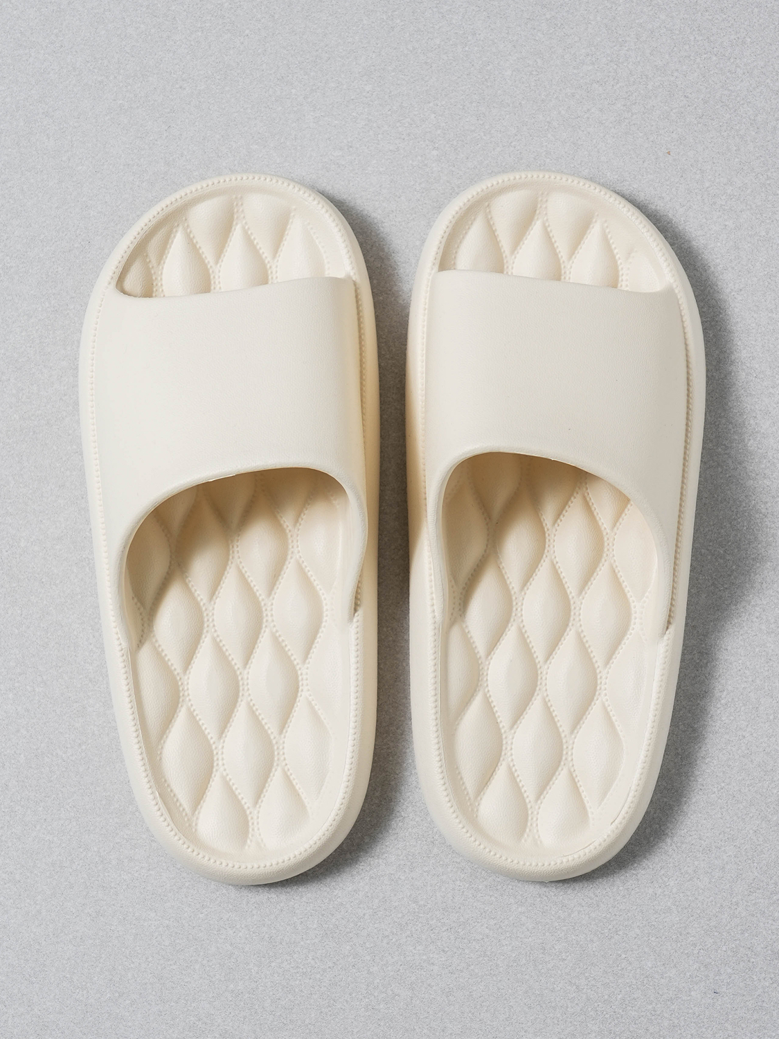 EVA diamond pattern slippers 230~250 mm