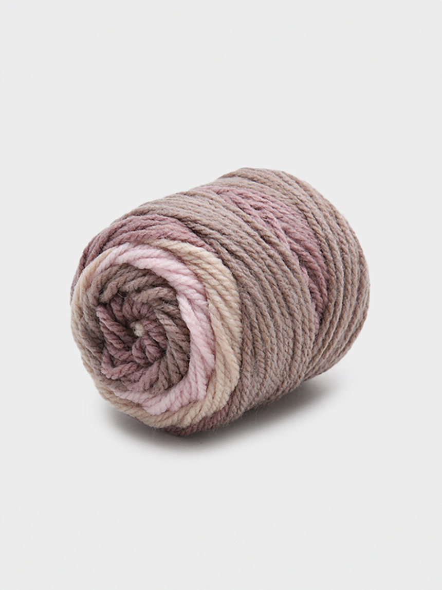 Soft 4-color rainbow knitting yarn 40 g Indie Pink