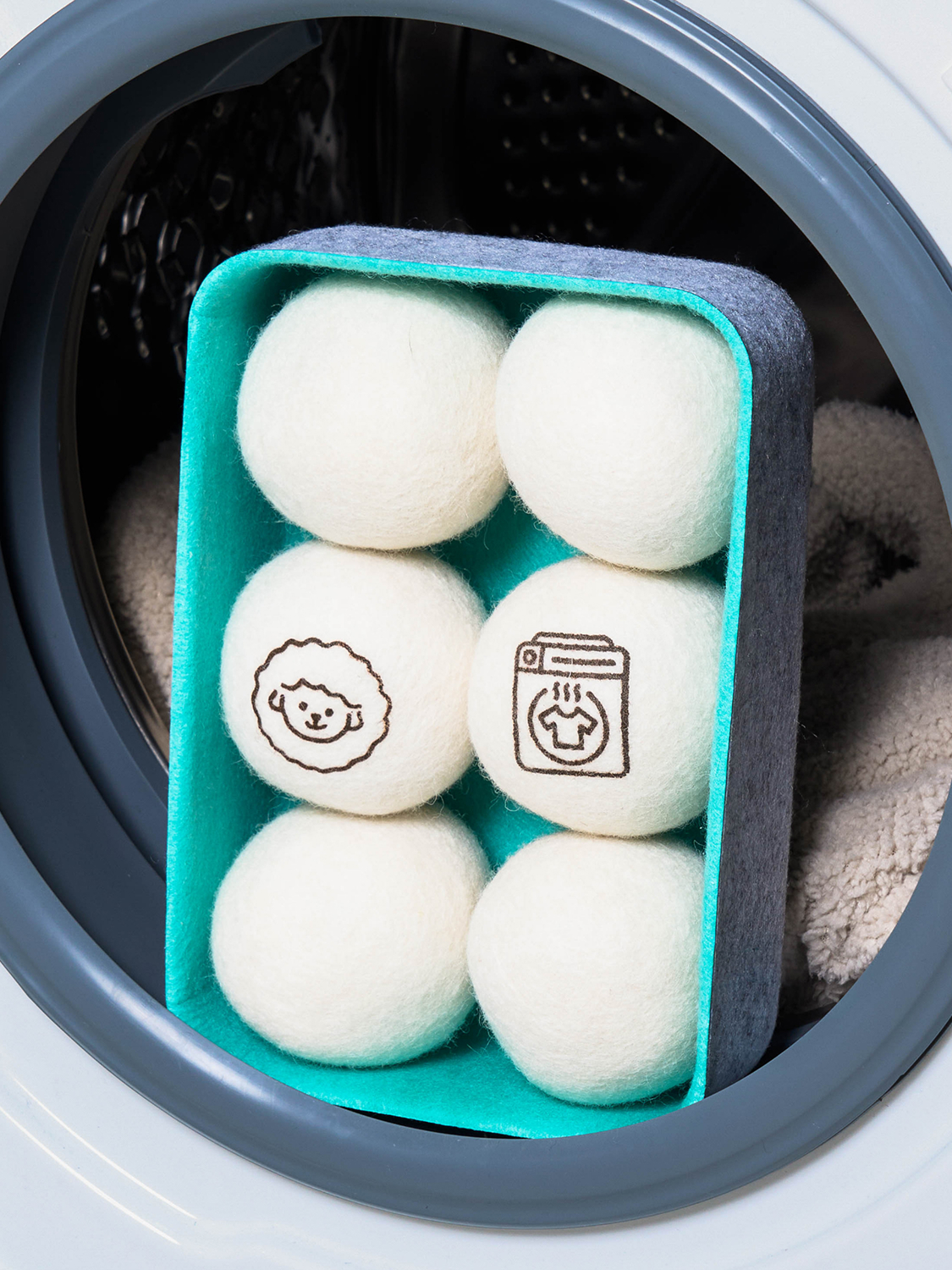 Wool dryer balls 6 pieces & felt case set