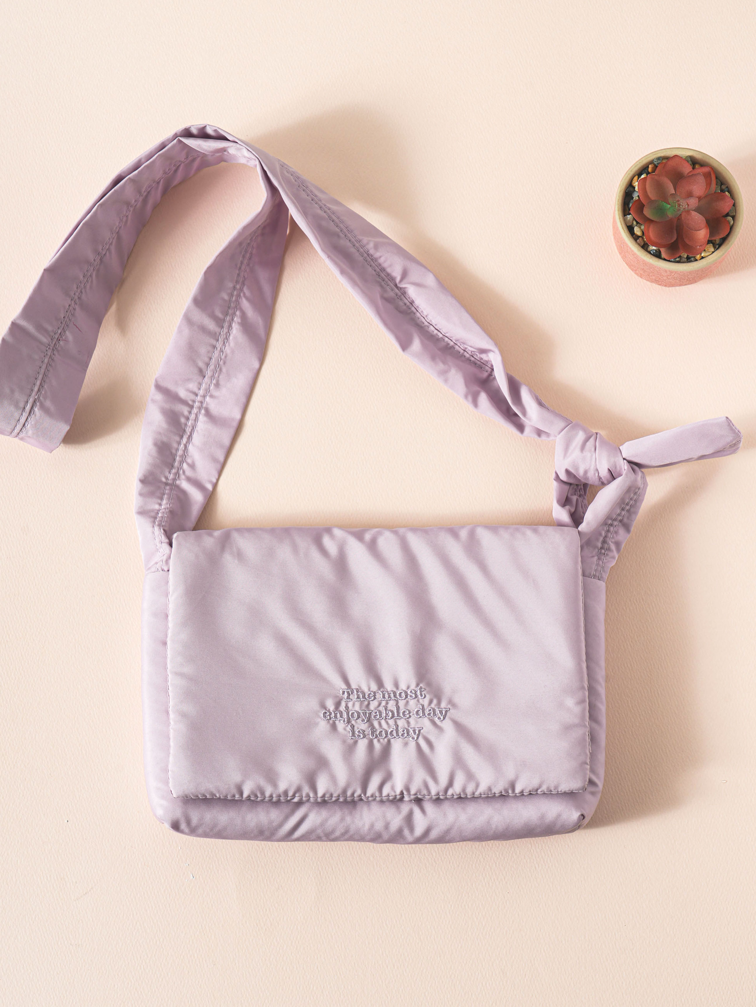 Bundle point cushion cross bag pink
