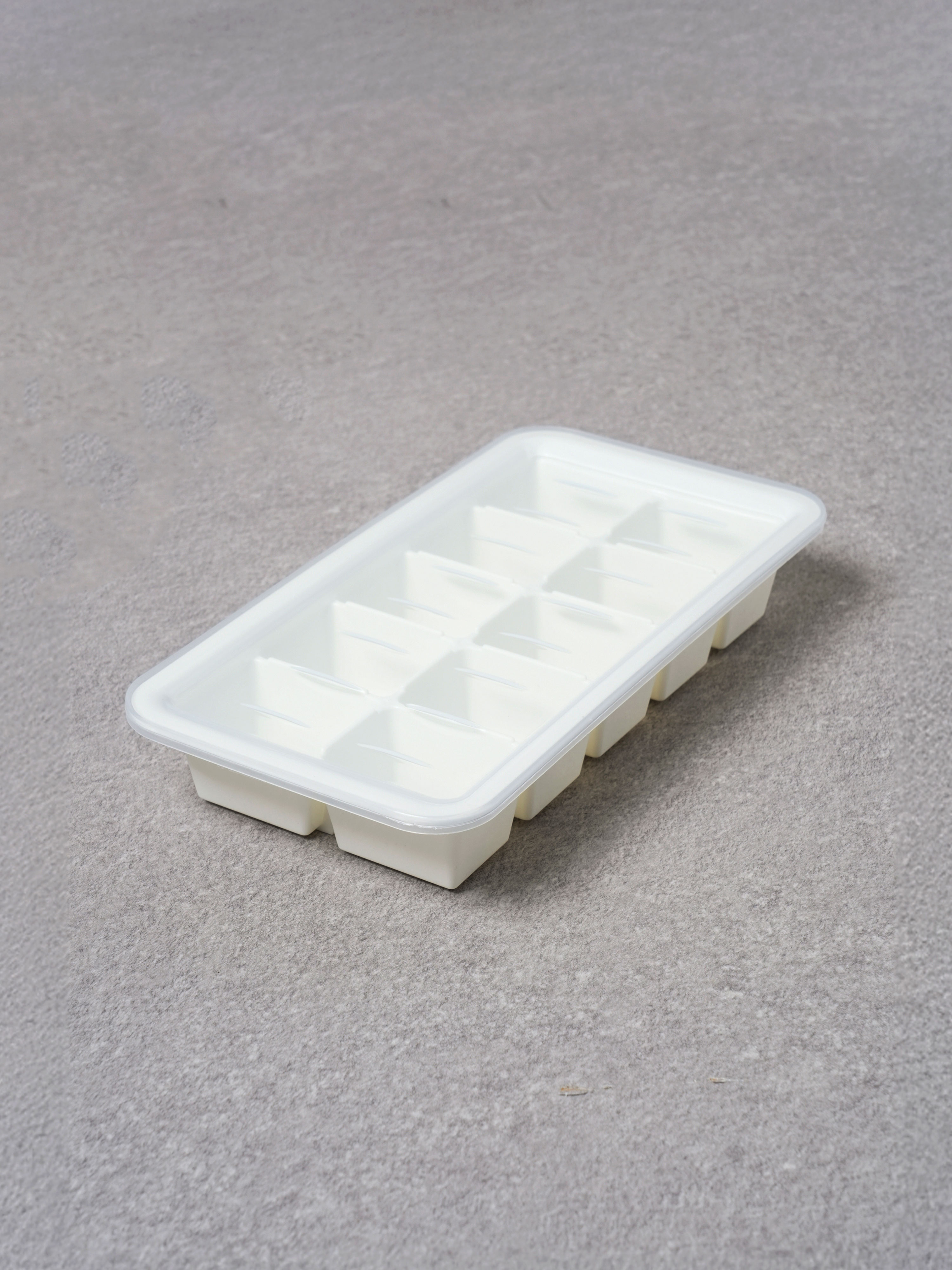 10 ice trays