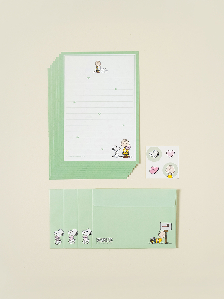 Peanuts Vintage Charlie Letter Set 4 Pieces