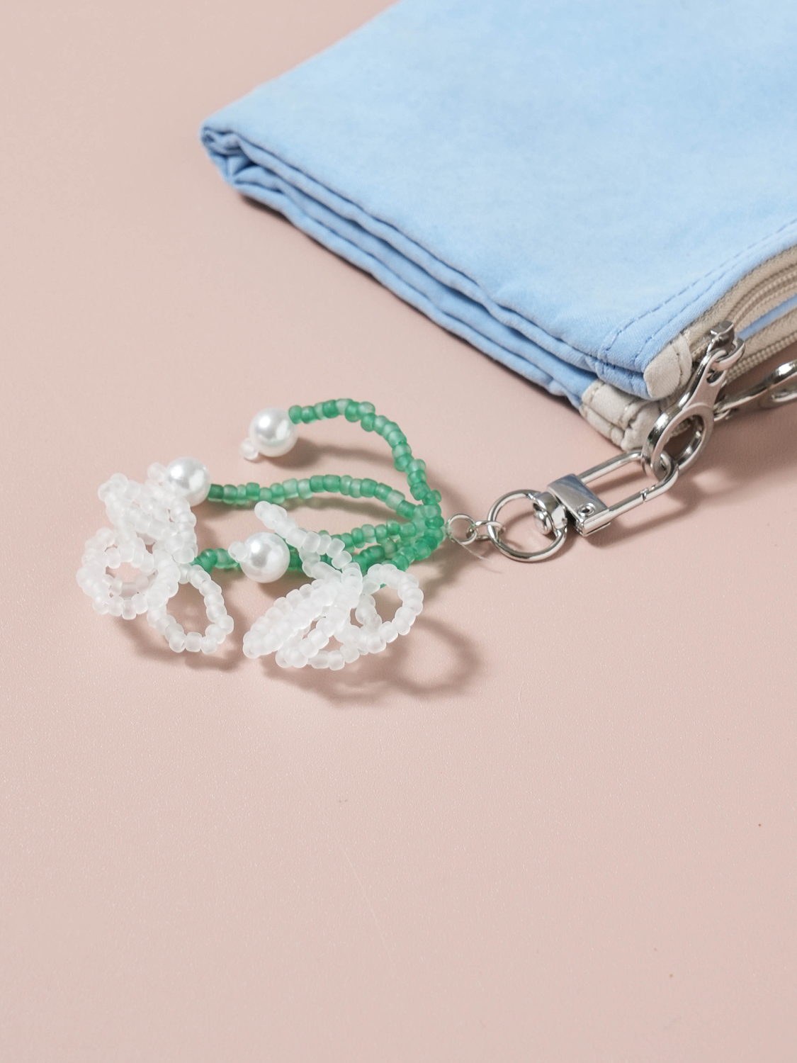 Spring flower bead keyring ribbon