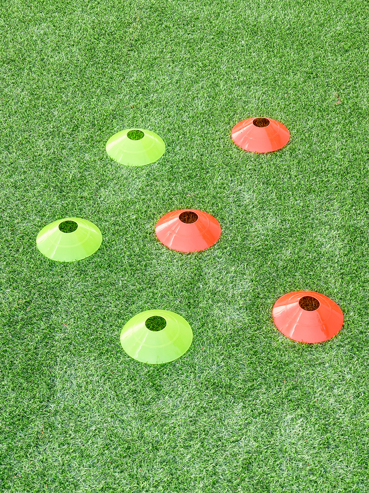 Soccer round cone low type 18.5