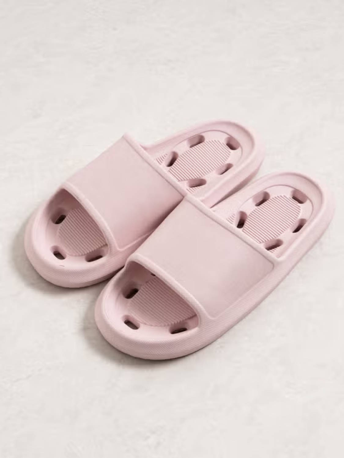 Non-slip bathroom shoes pink