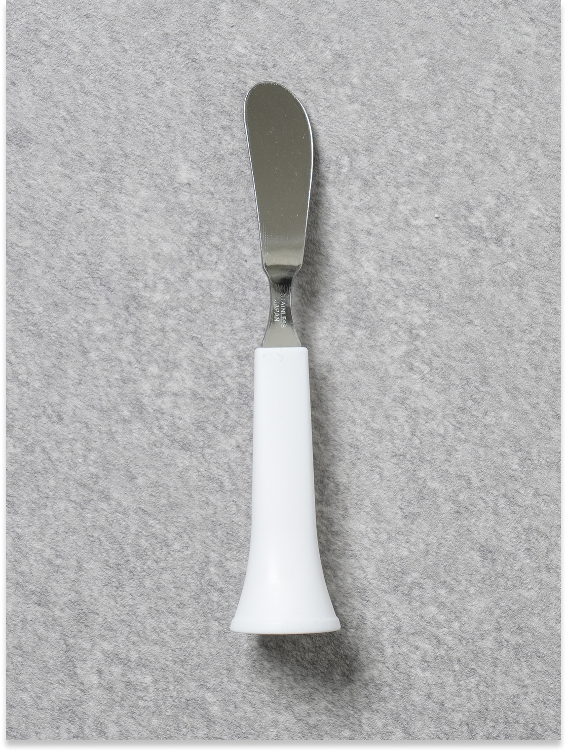 Japanese-made upright butter knife 13.5 cm