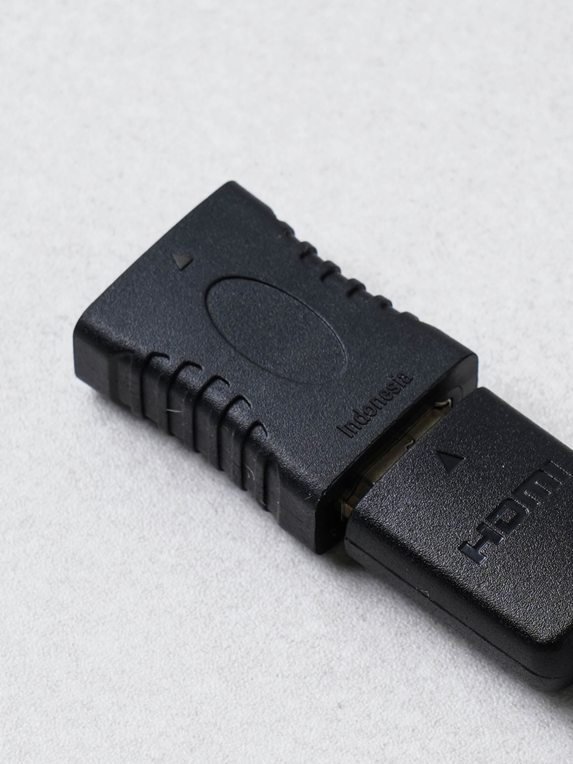HDMI extension gender