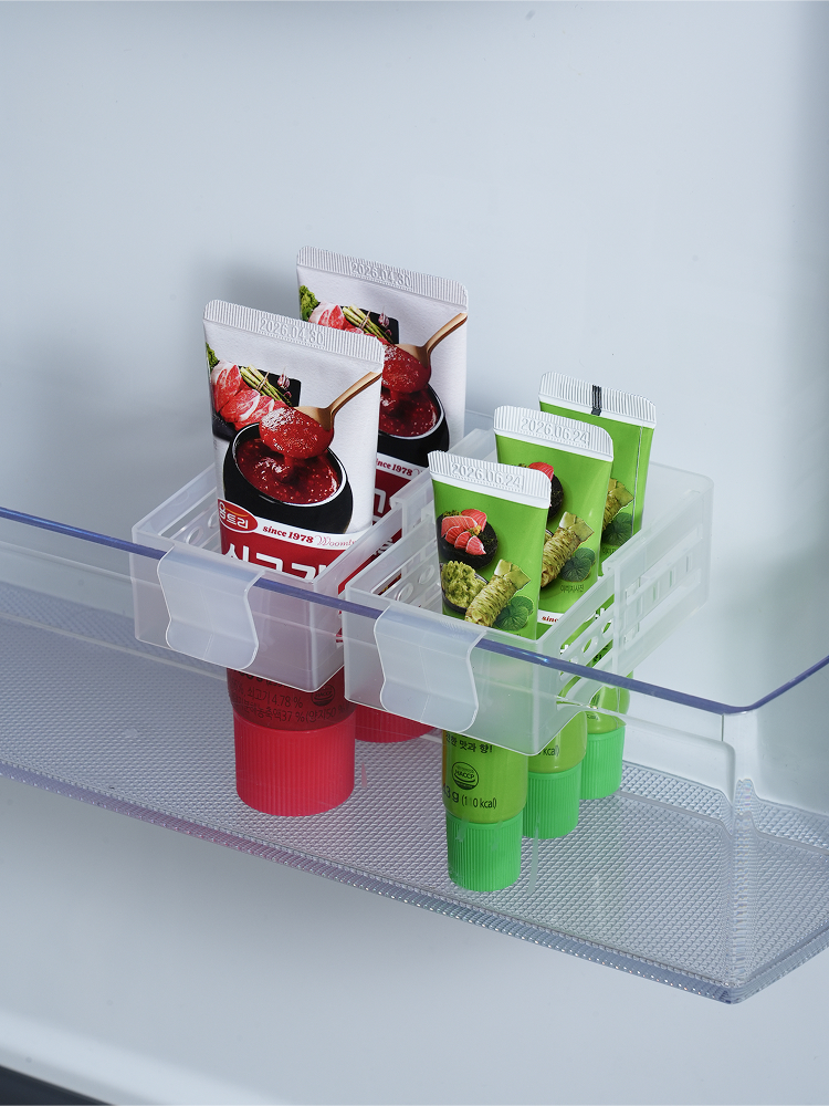 2 telescopic refrigerator pockets