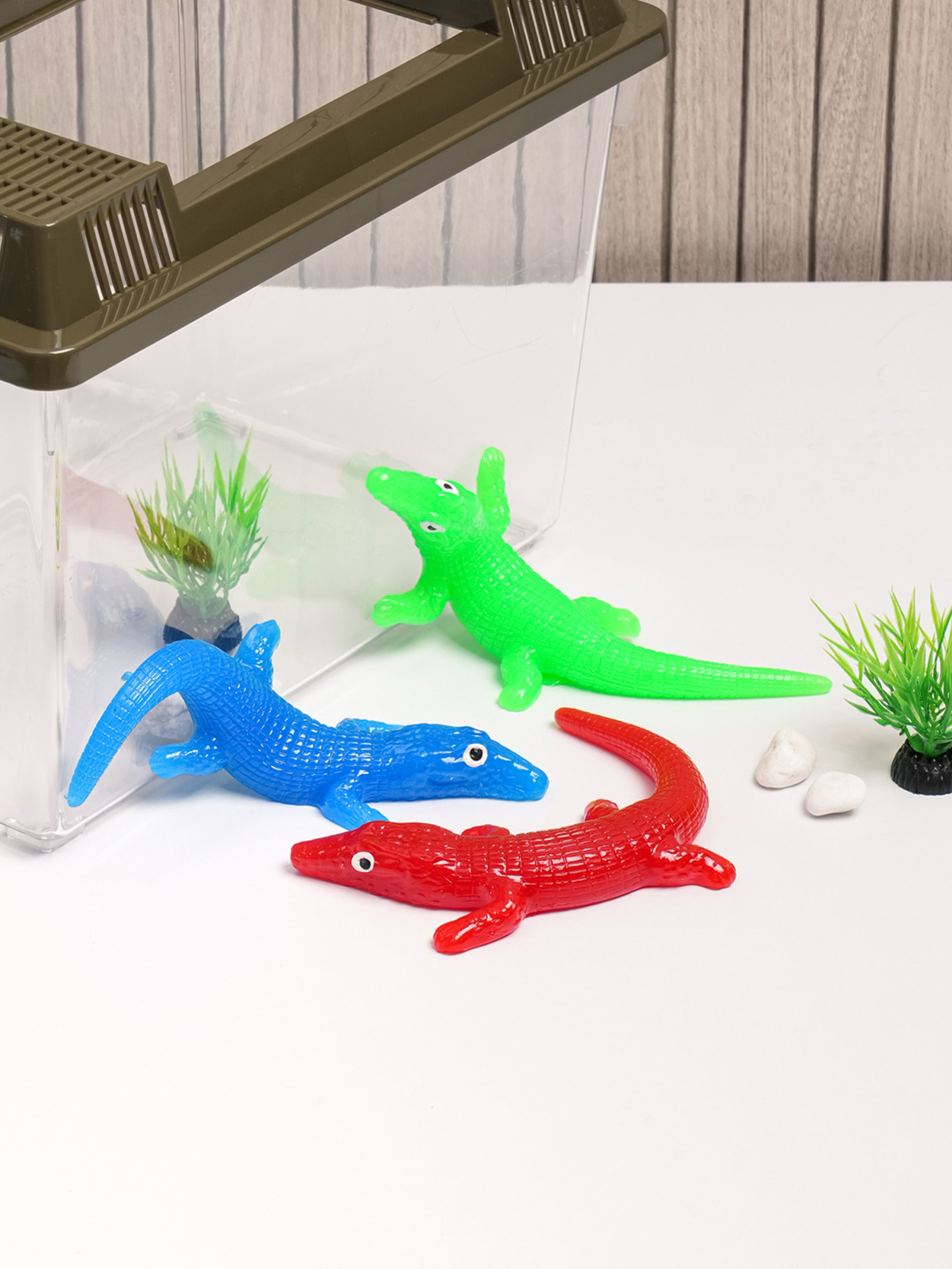 sticky play crocodile