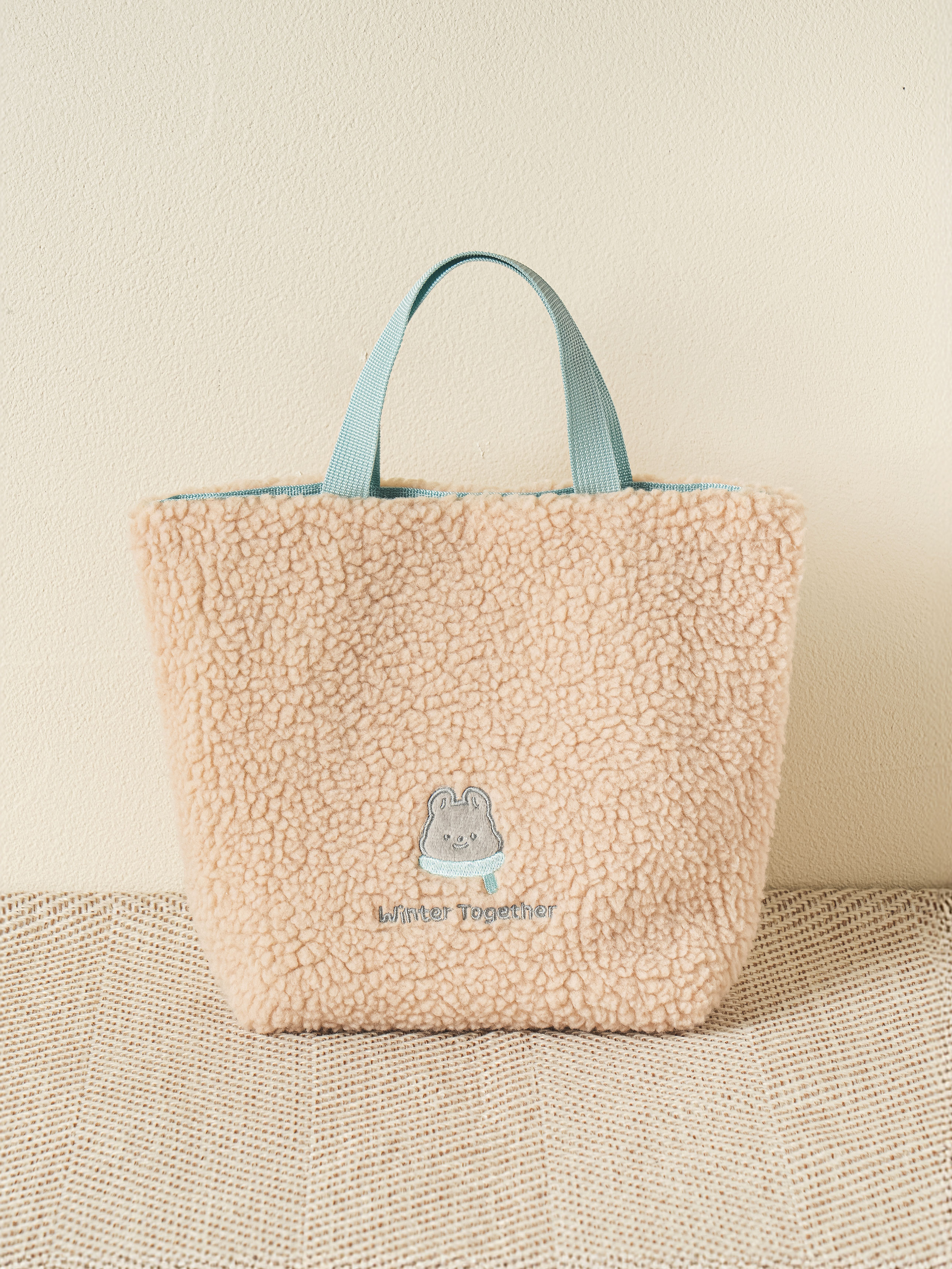 Winter Together Bubbly Tote Bag Beige
