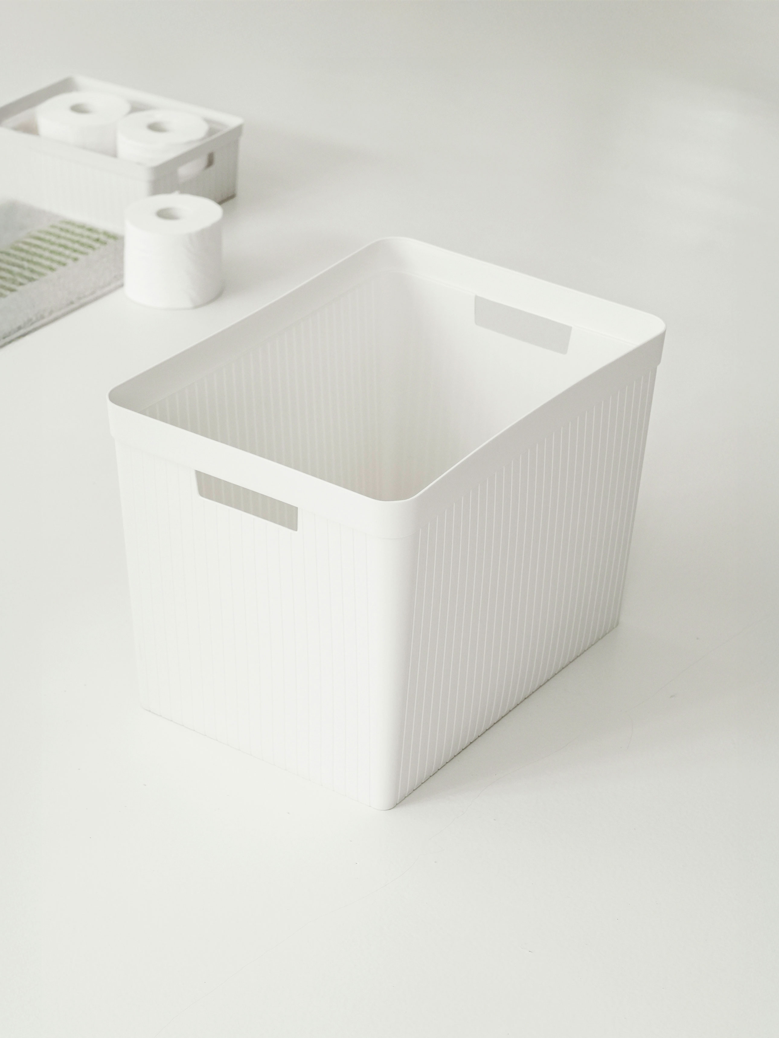 Briggs Multi Basket No. 9 White
