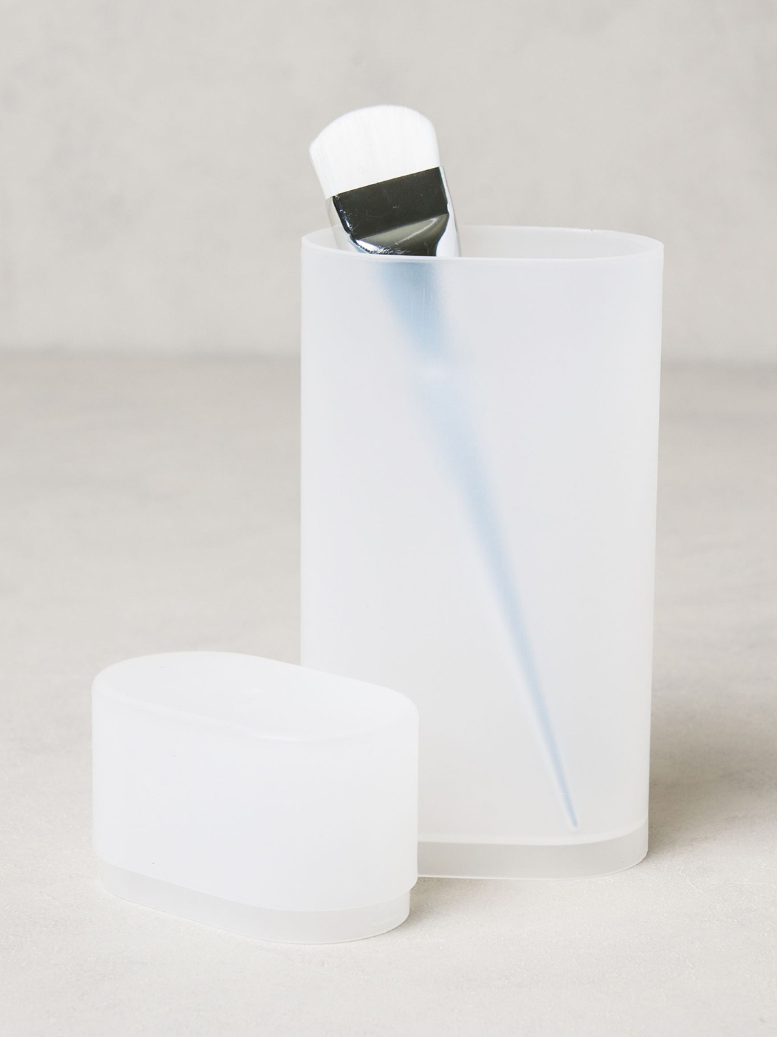 Square makeup brush case (planned)