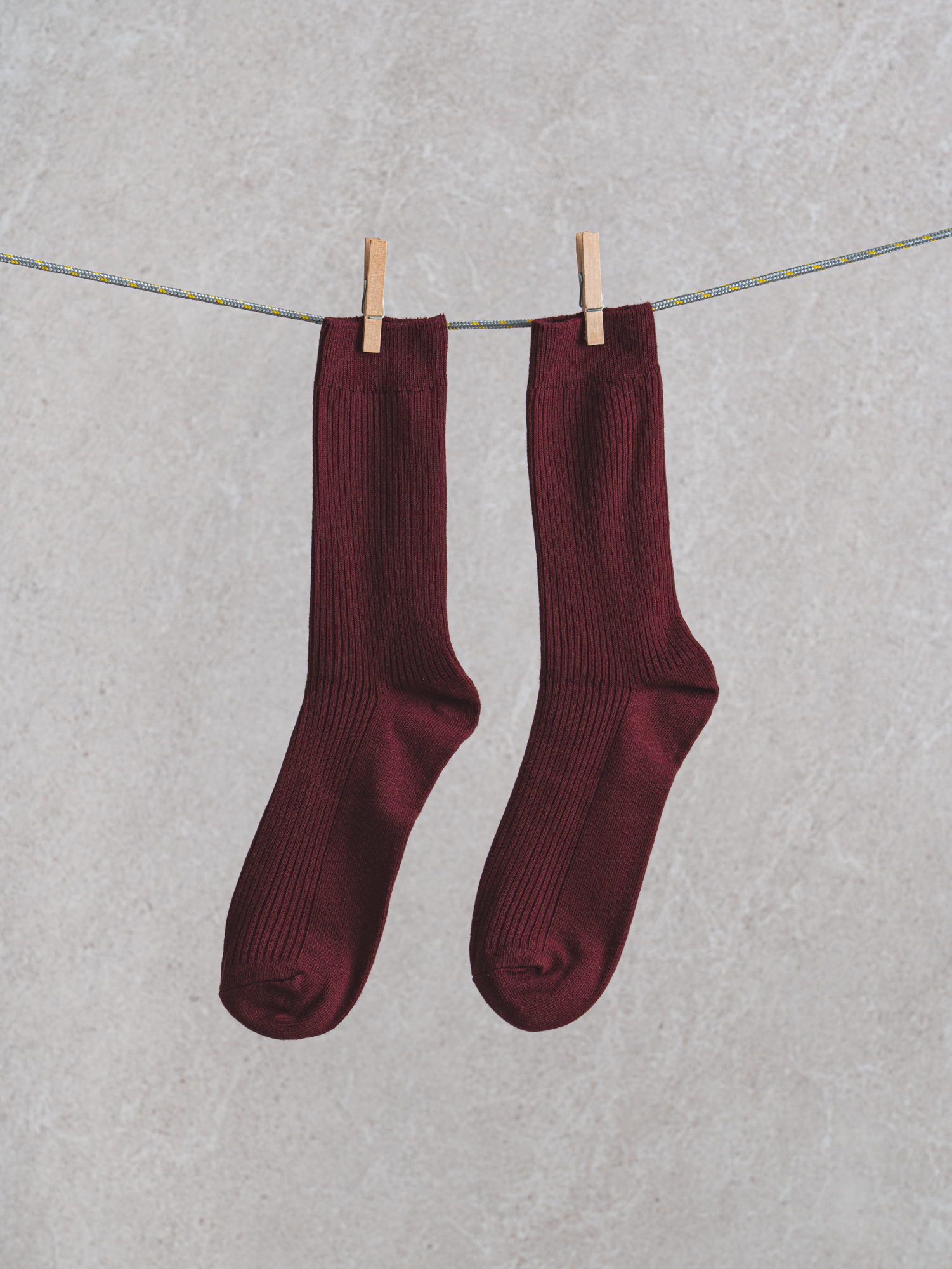 Monfoot Men's Ribbed Longwood Socks Wine