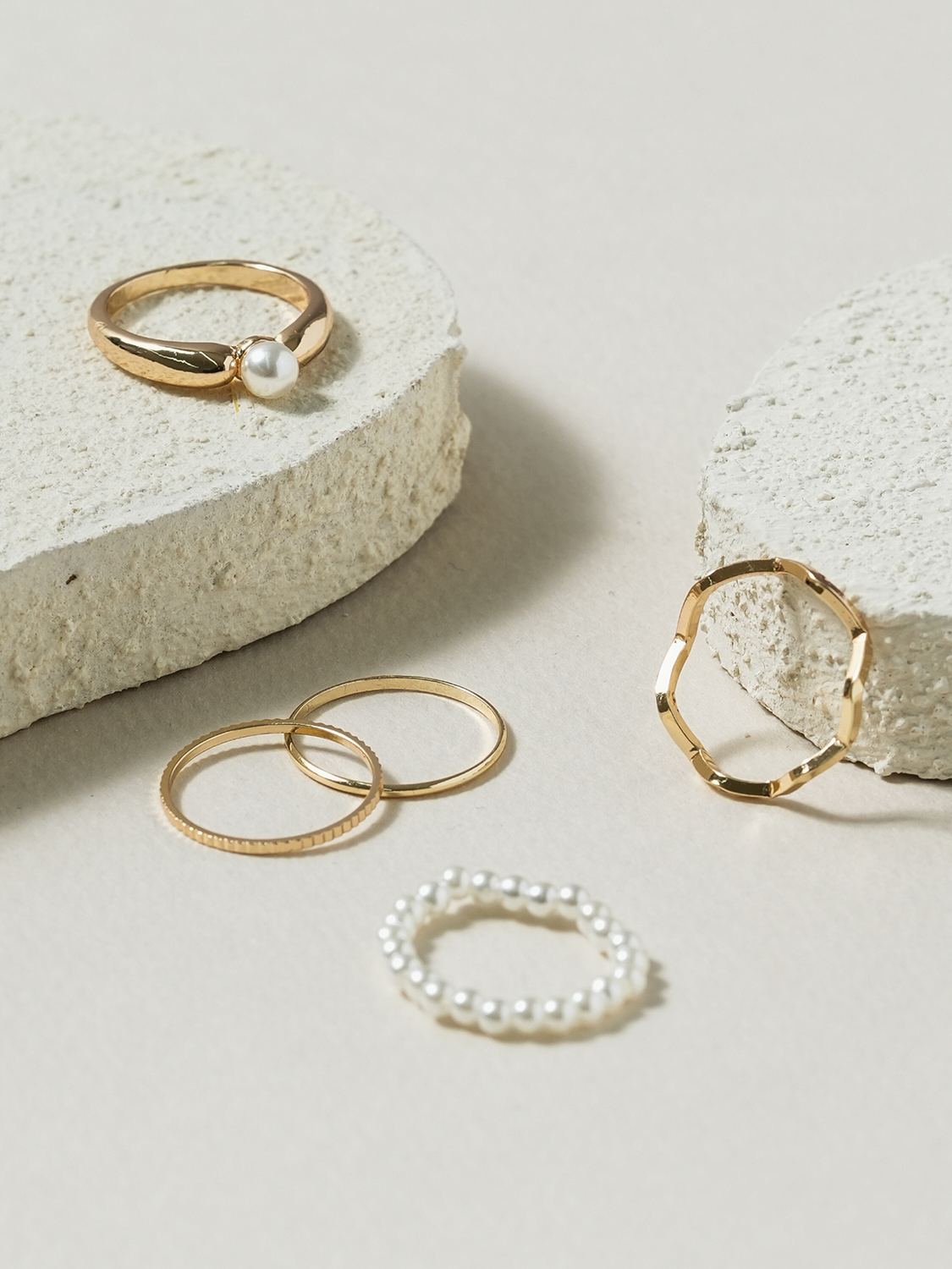 Pearl point ring set of 5 pieces