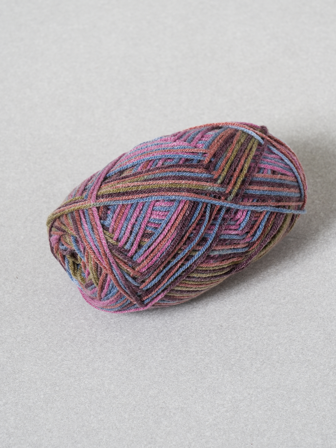 Mix color knitting yarn 50 g pink