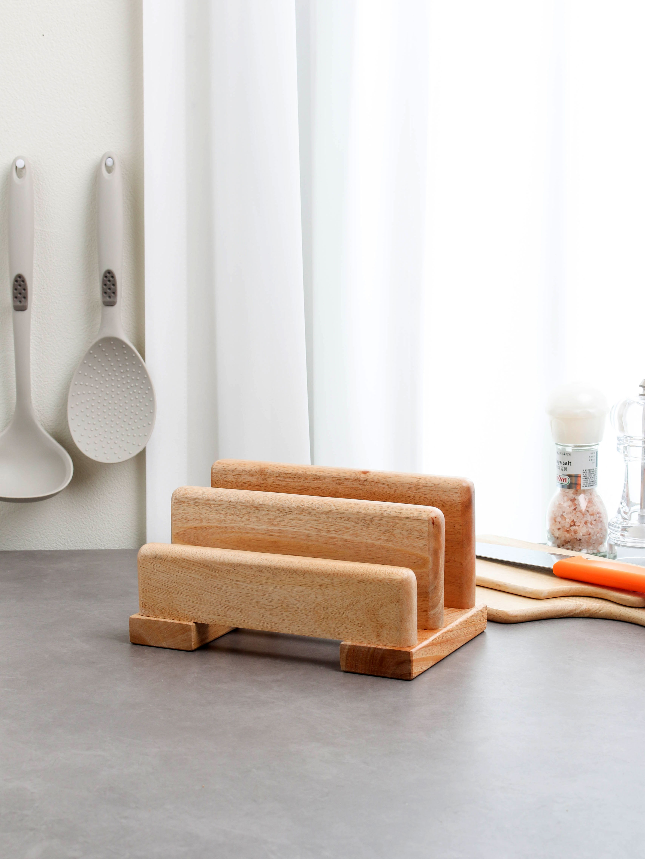 Mahogany two-tier cutting board stand