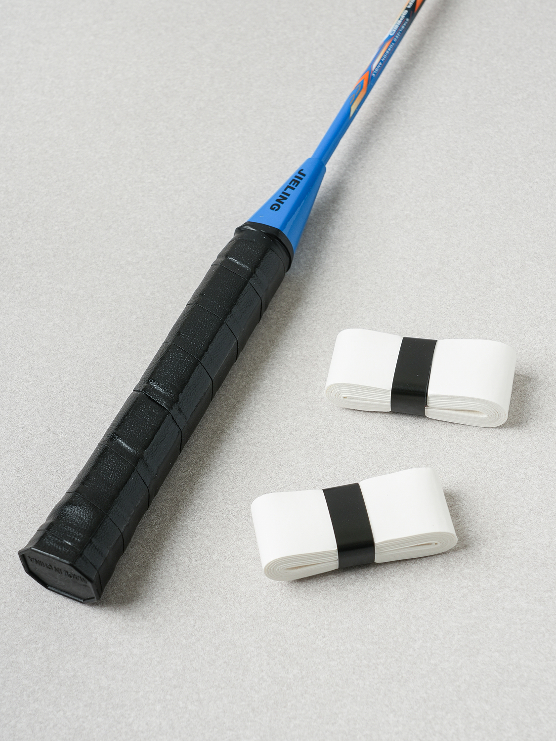 Wet Overgrip 2pcs_White (approx. 120*2.6 cm, 0.6 mm)