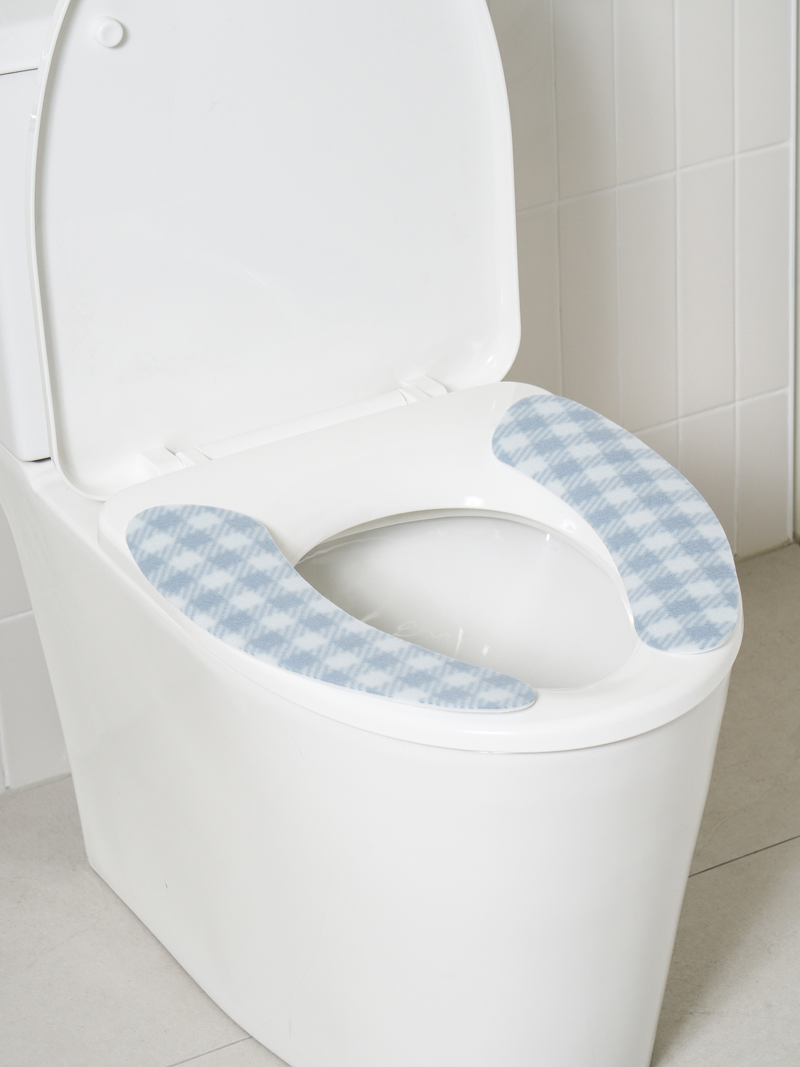 Thin pattern toilet seat_geometric pattern
