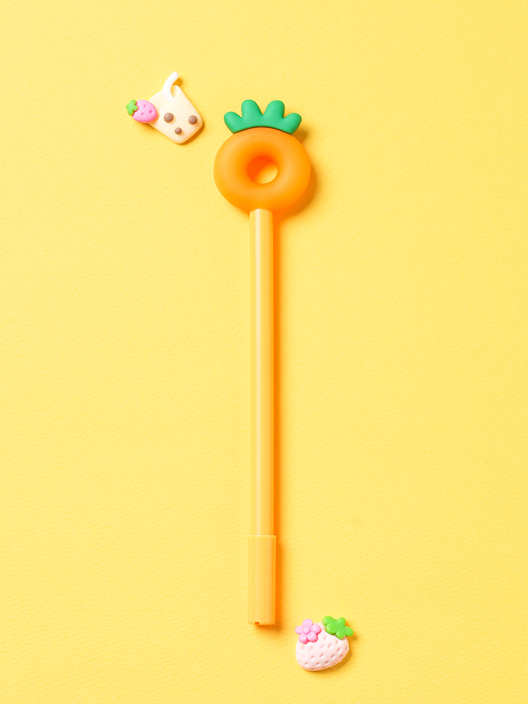 Carrot shape neutral gel pen 0.5 mm black