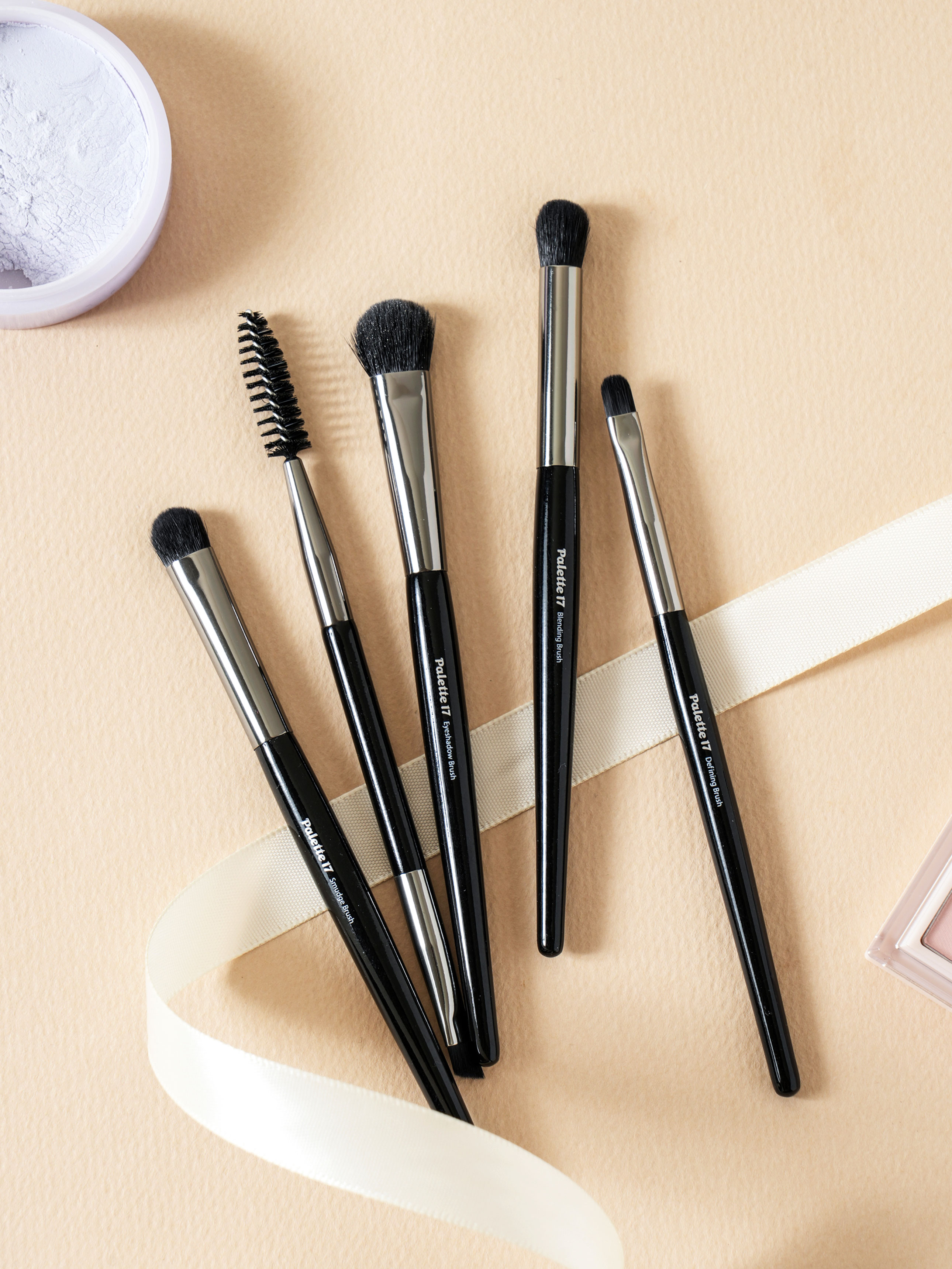 Palette 17 Eye Makeup Brush Set of 5