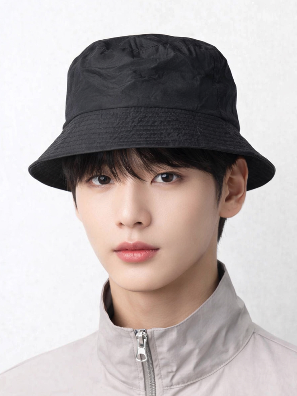 Nylon lightweight outdoor bucket hat black
