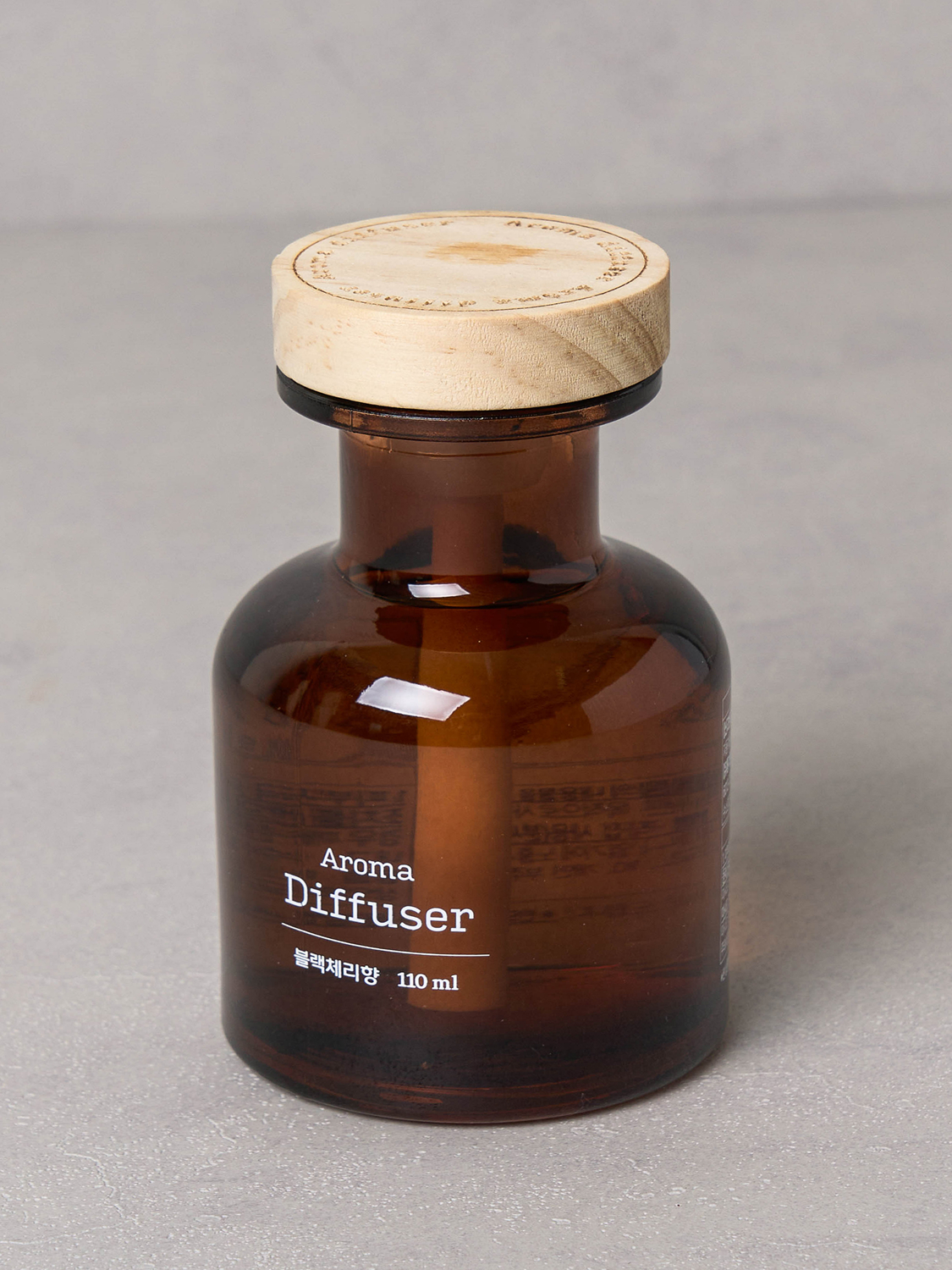 Wooden stick car diffuser 110 ml black cherry scent