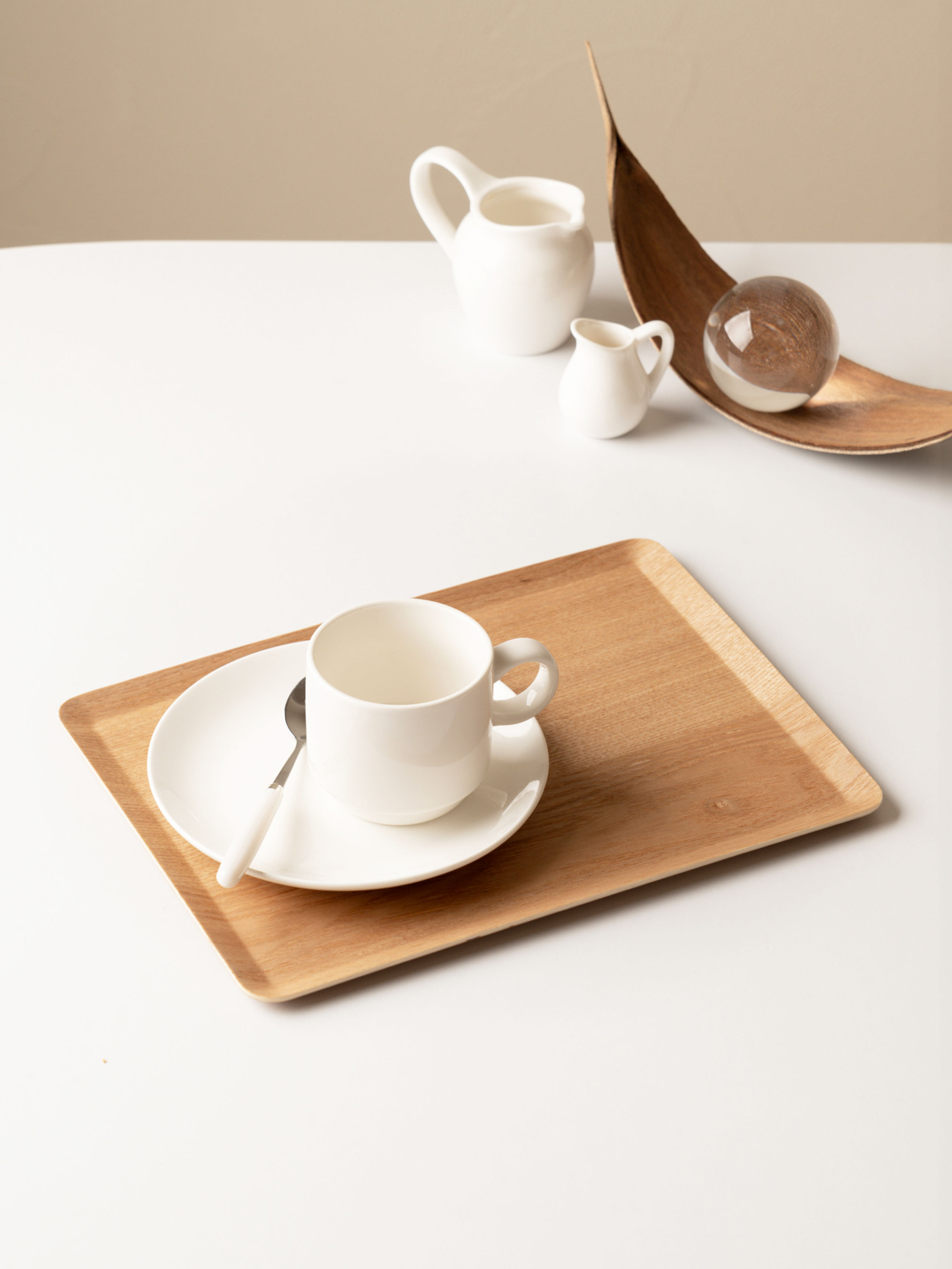 Non-slip wood tray flat 27