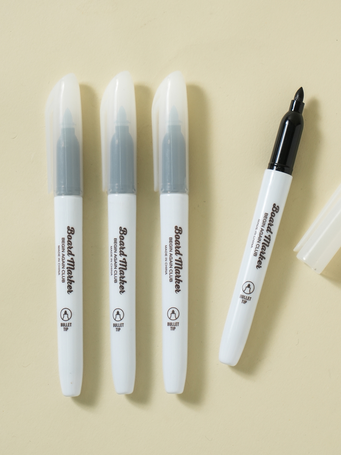 Slim White Board Marker 4pcs Black