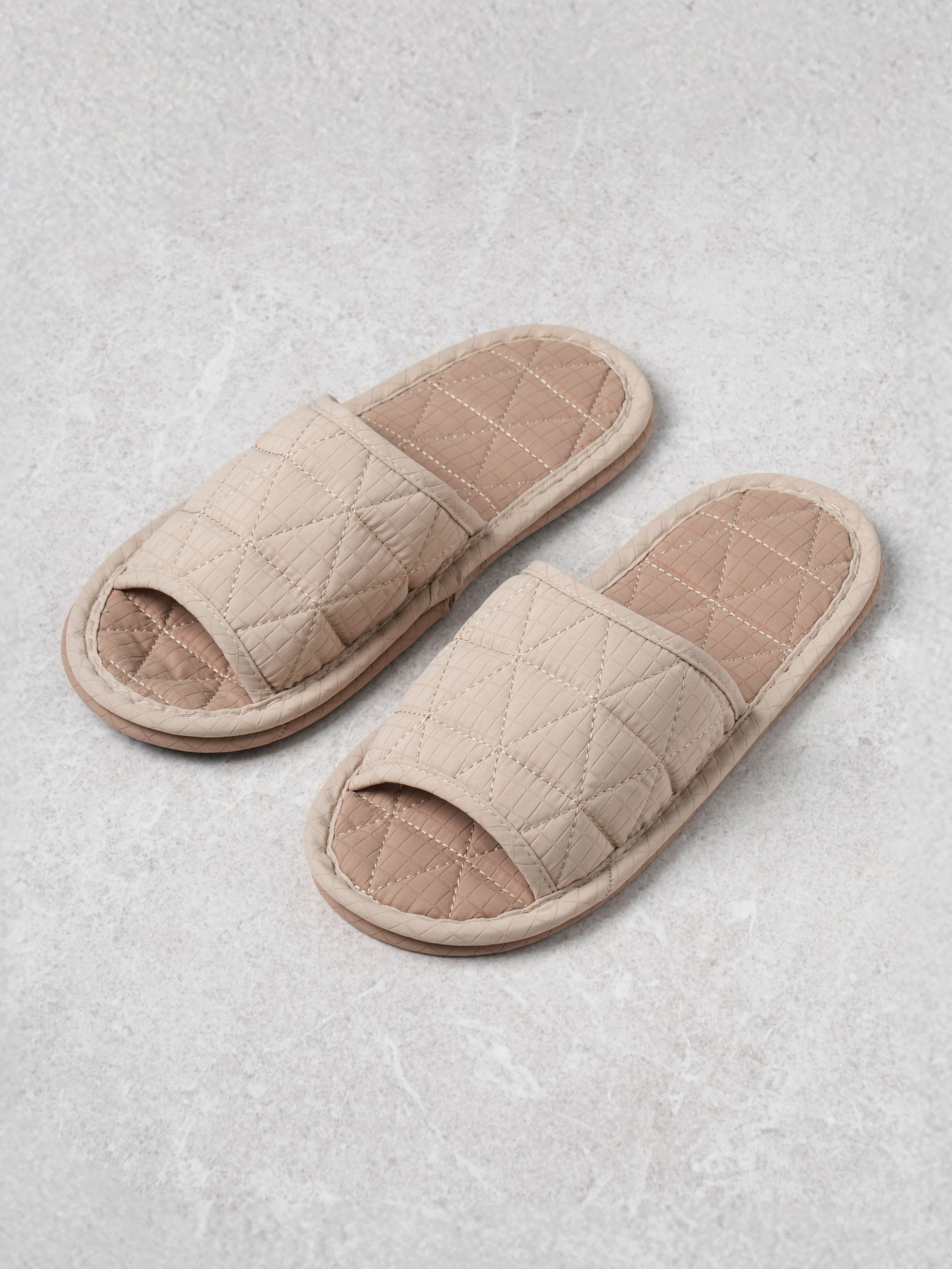 Quilted quilted slit living room shoes 230~250 mm